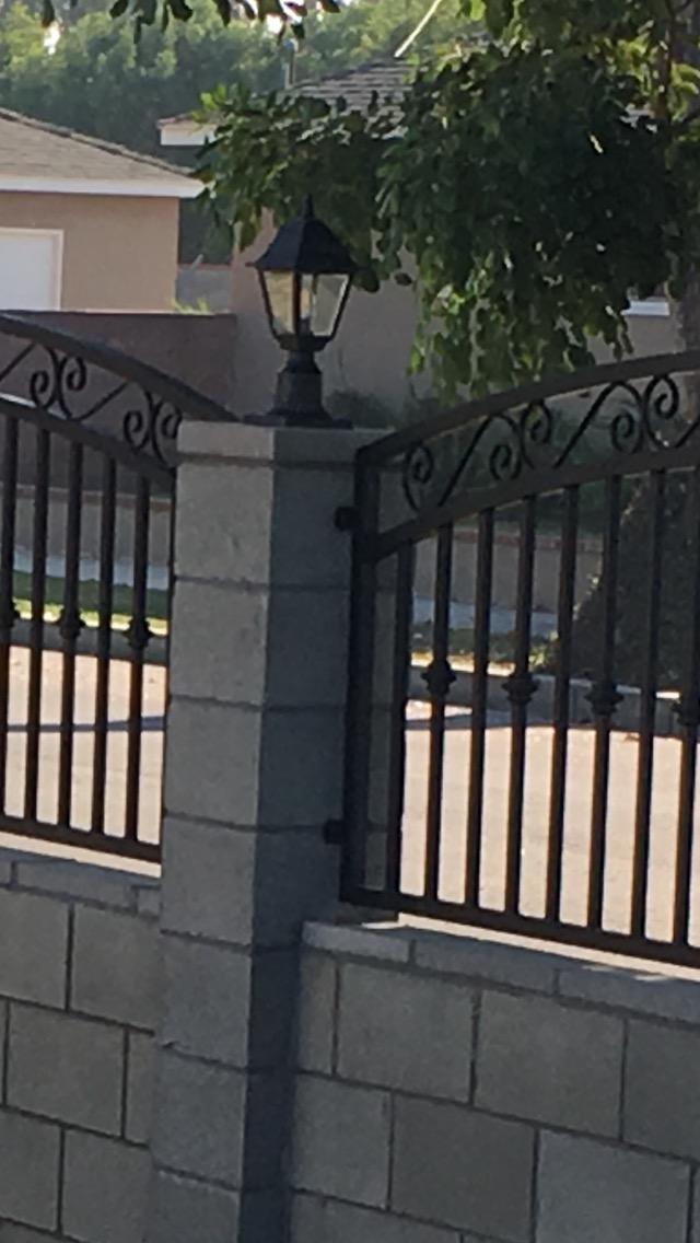 Nuvo Lighting 60/547 Postlantern with Clear Glass, Bronze/Dark customer photo 2
