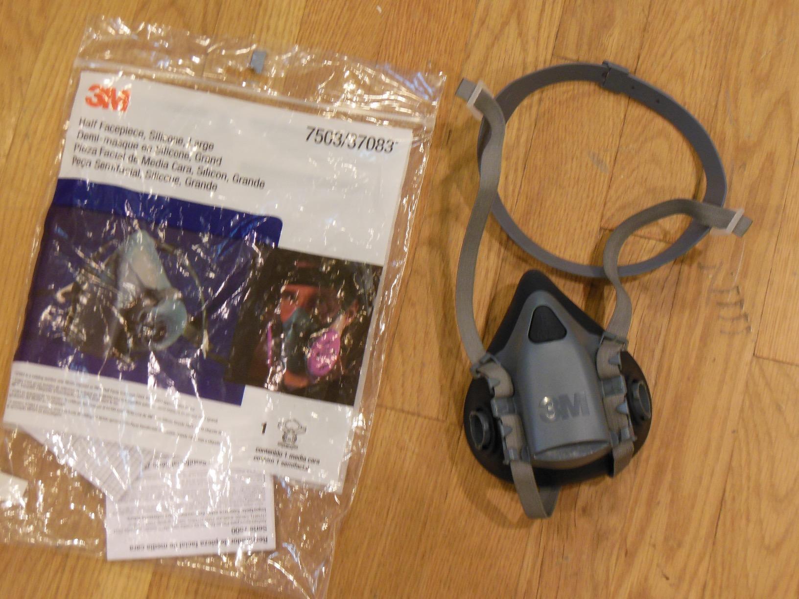 3M Reusable Respirator Half Facepiece 7503, NIOSH, 3M Cool Flow Valve, Dual Airline Supplied Air Compatible, Integrated Dropdown Suspension, Bayonet Connections, For Chemical Handling, Painting, Large customer photo 2