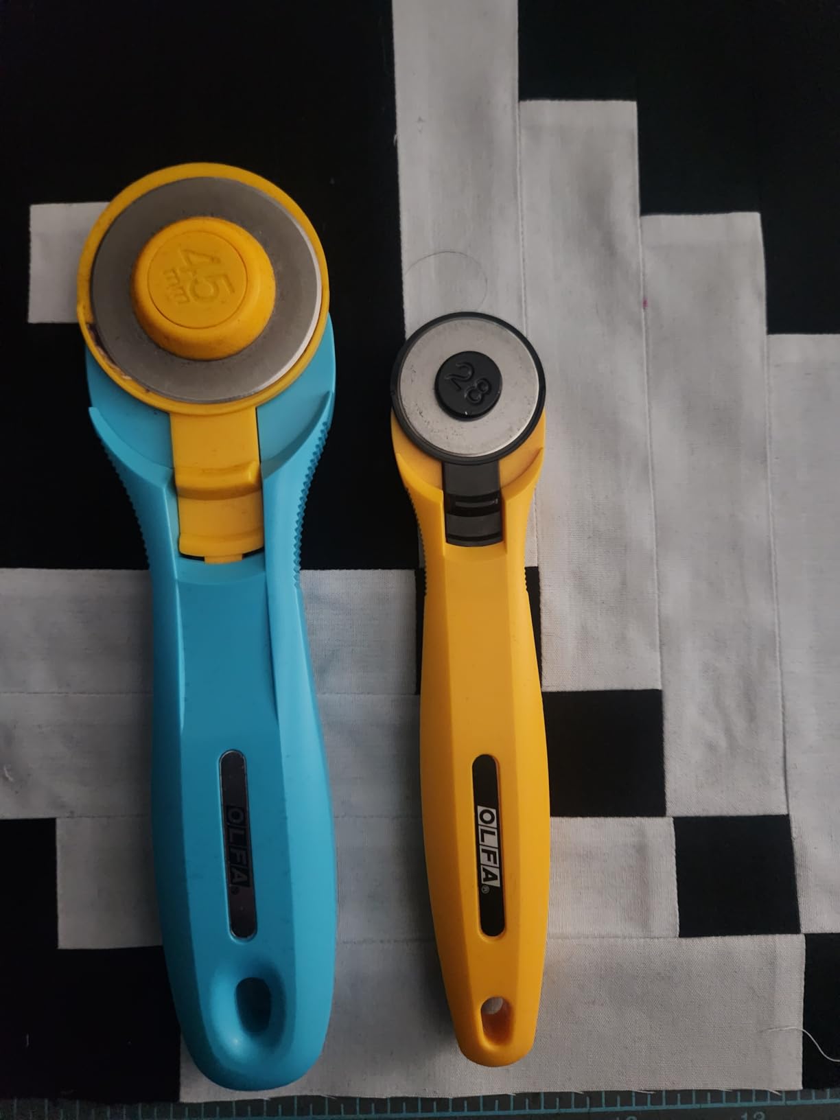 OLFA 45mm Quick-Change Rotary Cutter (RTY-2/C) - Tungsten Blade, Aqua | 45mm Quick Change Rotary Cutter, Integrated finger groove, Easy-slide blade cover, Right & Left Hand - Quilters and Crafters customer photo 2