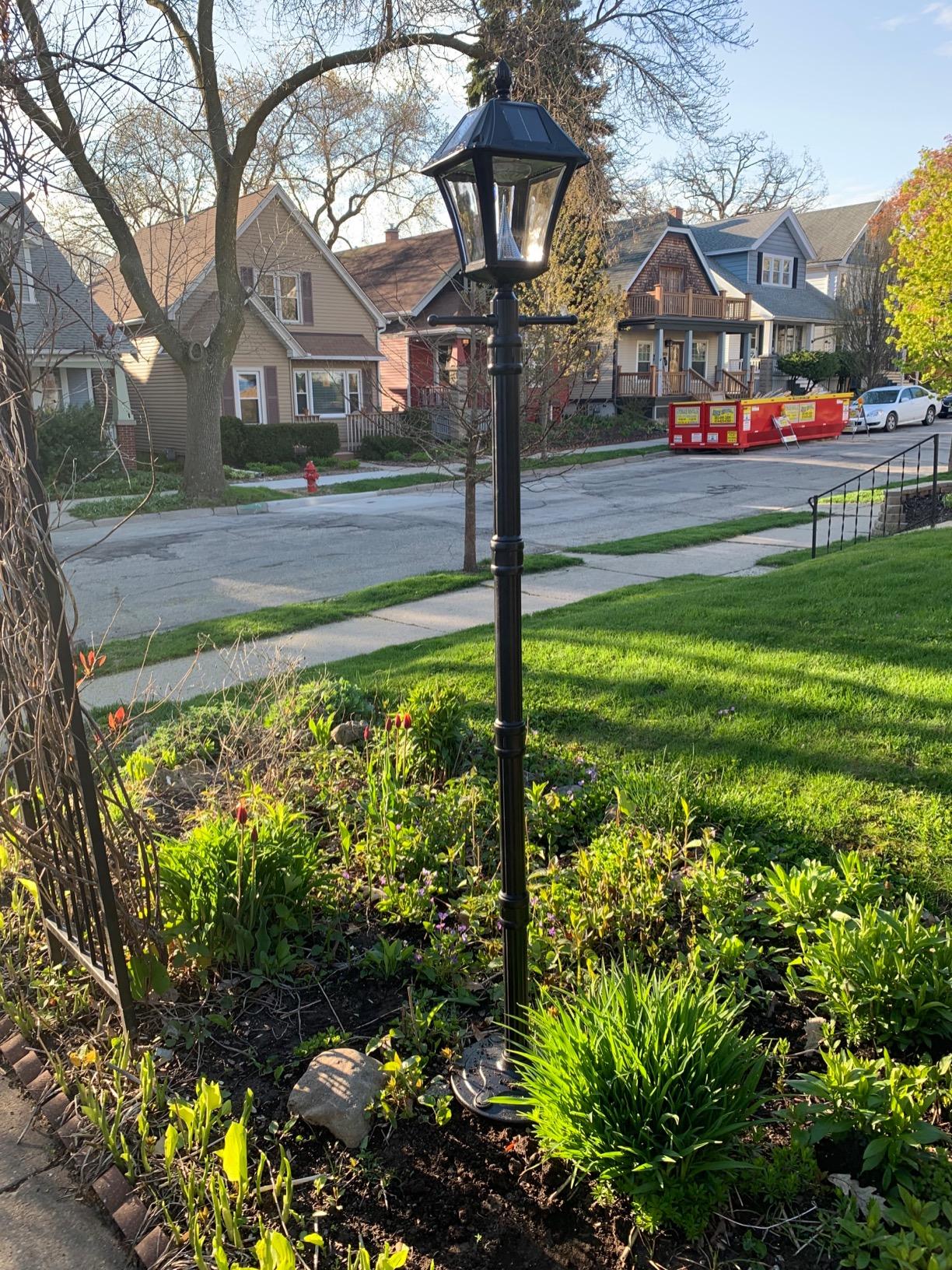 Gama Sonic Black Outdoor Solar Baytown II EZ Anchor Lamp Post, Bright White LED with EZ Anchor customer photo 2