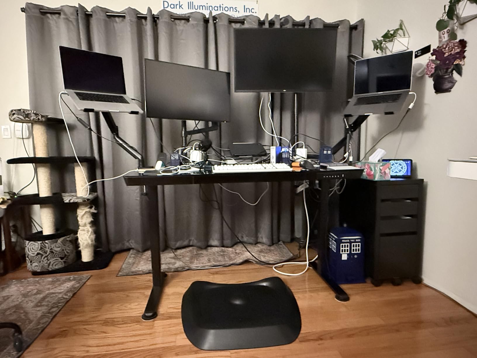 The Standing Desk Mat - Topo by Ergodriven | Premium Not-Flat Anti-Fatigue Standing Desk Mat with Calculated Terrain | Ultra-Thin Deluxe Comfort Foam, Durable, PVC-Free | Obsidian Black customer photo 1