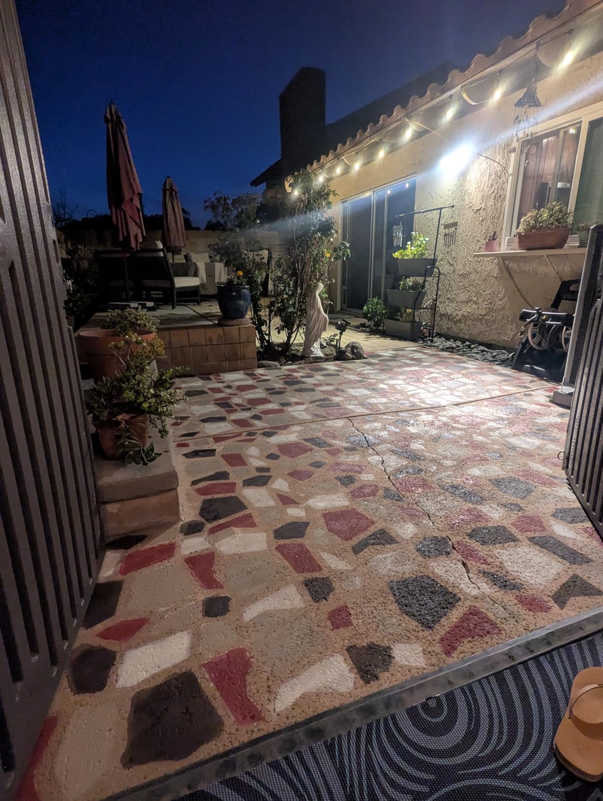 Walk Maker, Pathmate Stone Moldings Paving Pavement Concrete Molds Stepping Stone Paver Walk Way Mold for Patio, Lawn & Garden (Big Size: 16.9 x 16.9 x 1.6 inch) customer photo 1