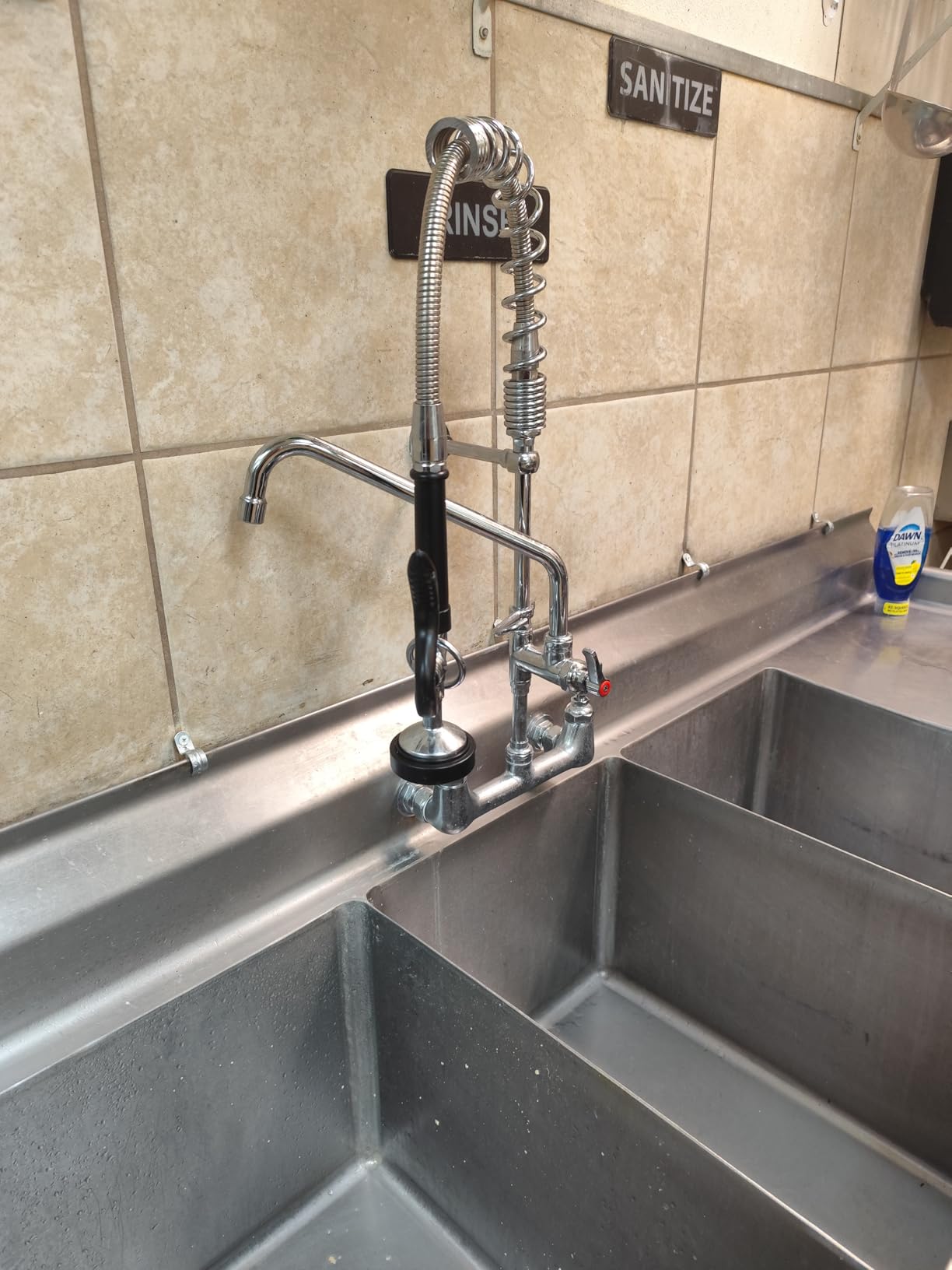 Commercial Wall Mount Kitchen Sink Faucet Brass Constructed Polished Chrome Pre-Rinse Device 25