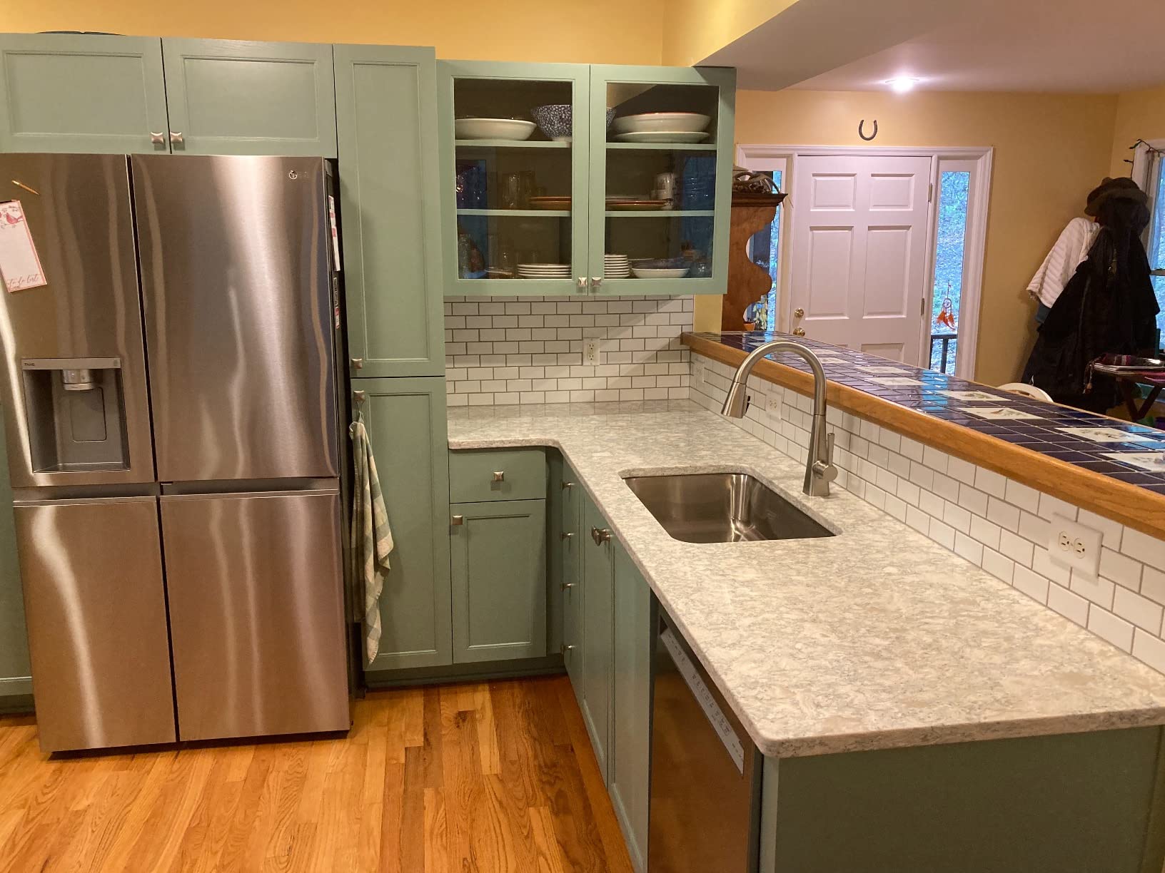 2x4 White Subway Glossy Ceramic Tile Kitchen Backsplash Bathroom (Box of 10) customer photo 1