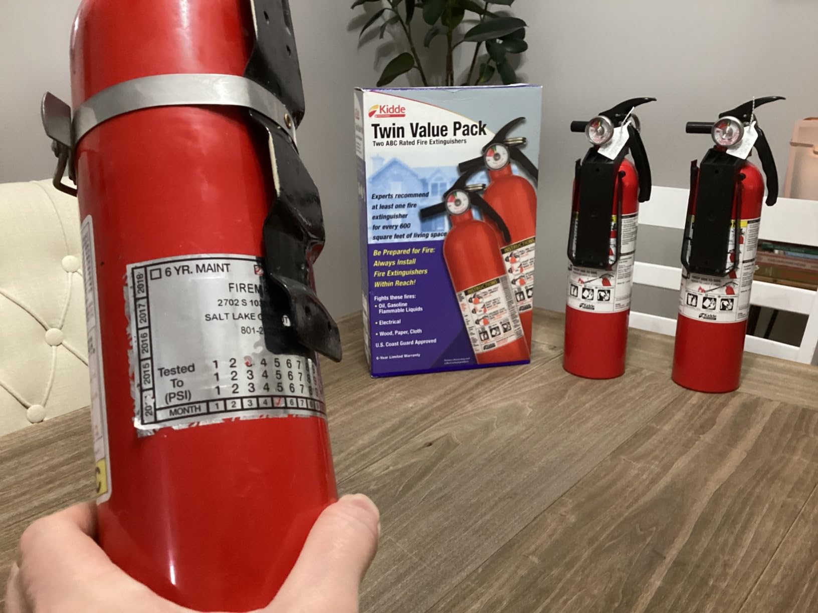 Kidde Multipurpose Fire Extinguishers, 2 Pack, Red customer photo 2