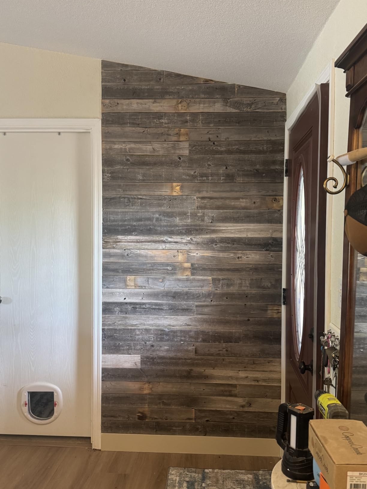 Rockin' Wood Real Wood Nail Up Application Rustic Reclaimed Naturally Weathered Barn Wood Accent Paneling Board Planks for Home Walls (46 Square feet) customer photo 2