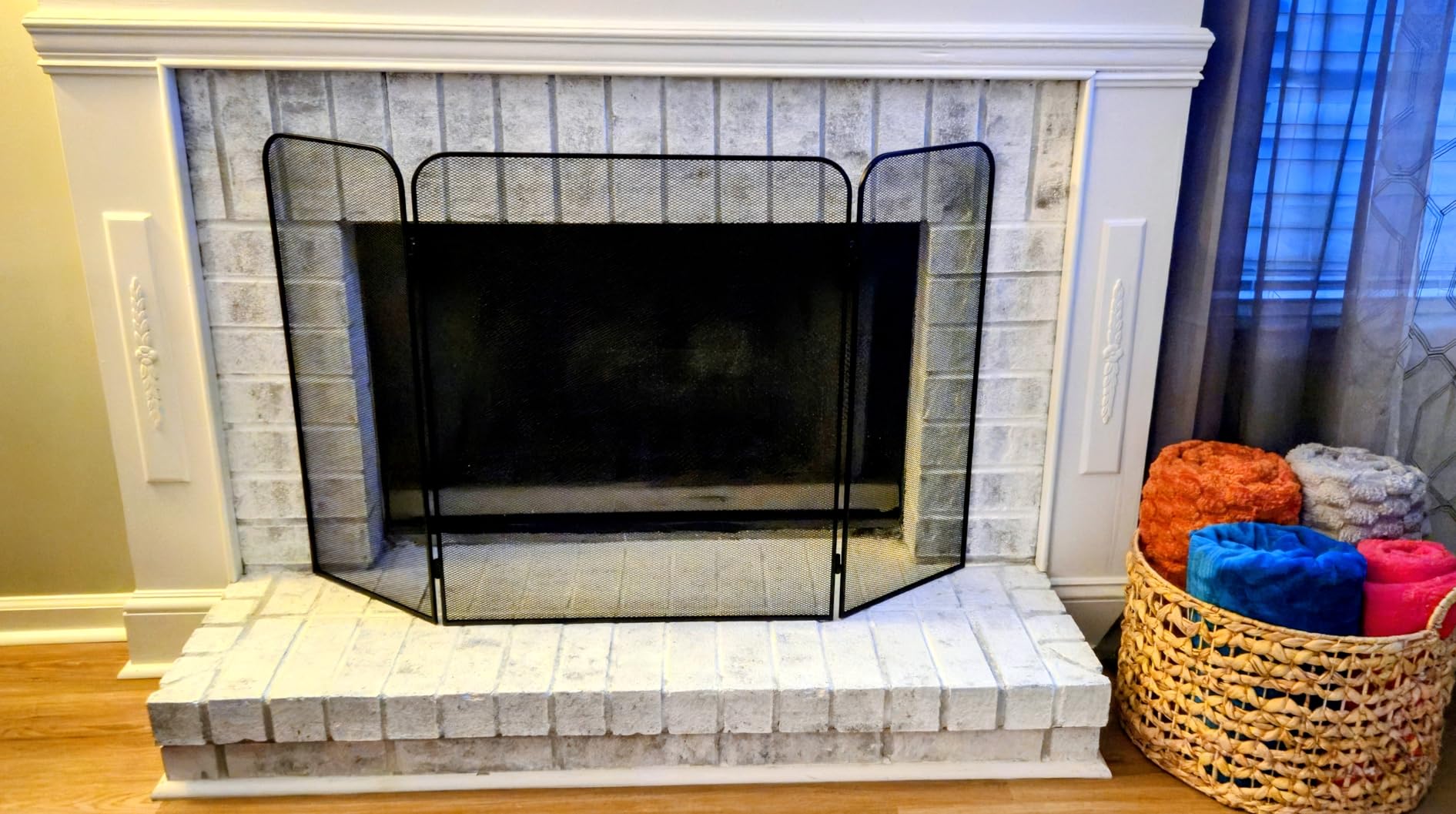 Fire Beauty 3-Panel Metal Fireplace Screen for Fireplace Fire Spark Guard Grate for Living Room Home Decor (32