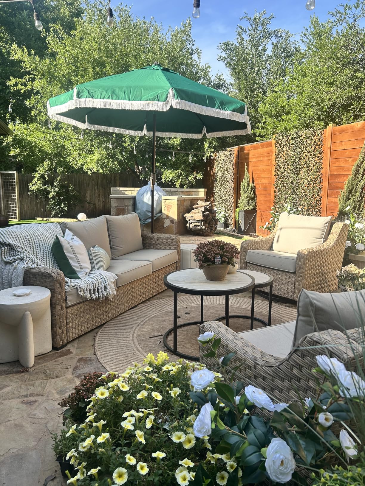 SaverSystems #1 Deck Premium Wood Fence Stain - Semi-Transparent Sealer (1 Gallon, Dark Walnut) customer photo 2