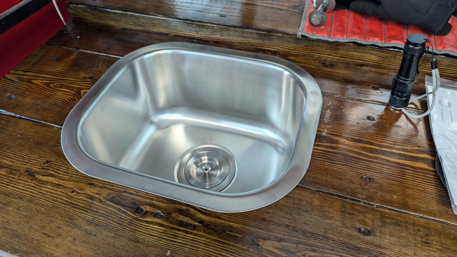 ORLANDO 13x13 inch Undermount Bar Sink - 18 Gauge 304 Stainless Steel Single Bowl small Kitchen Sink with Basket Strainer for Wet Bar, RV & Kitchen Island customer photo 2