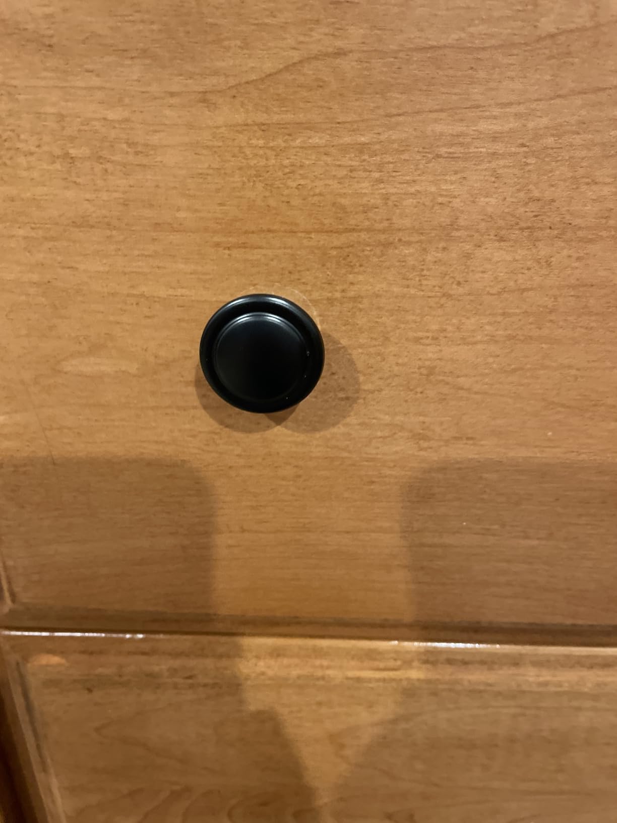 Ravinte Brushed Nickel Round Cabinet Knobs, Zinc Pulls, 1-1/4 Inch, 10 Pack | Solid Zinc Alloy, Single Hole, Screws Included, Drawer Pulls, Kitchen Cabinet Hardware, for Dresser Drawers Cupboard customer photo 1
