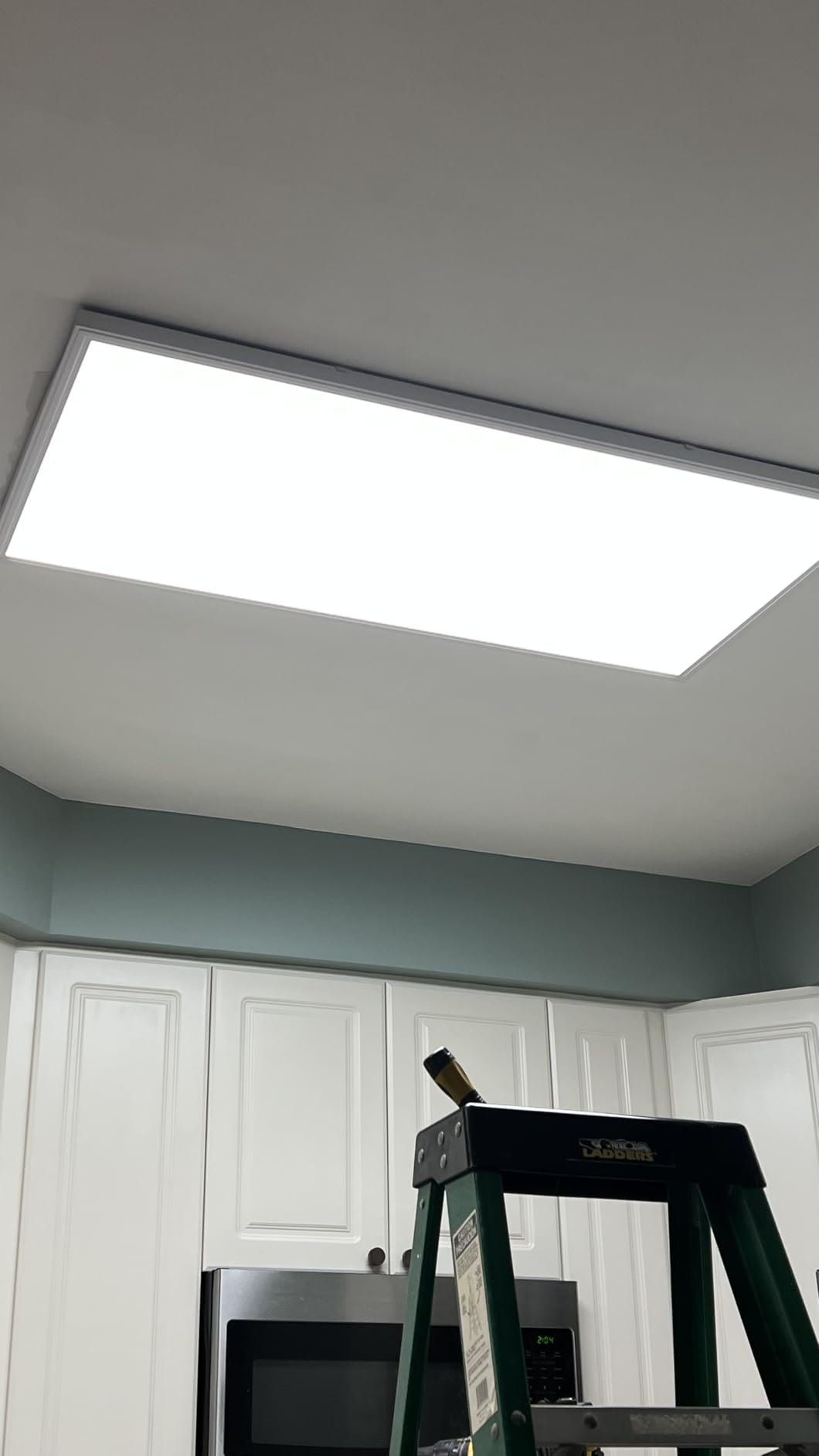Lithonia Lighting 2x4 LED Flat Panel Light, 4000 Lumens, 3500K/4000K/5000K Switchable CCT, CPANL 2 Ft. x 4 Ft. LED Light Panel, Ceiling Lighting Fixture, Includes Ceiling Mount Bracket customer photo 2