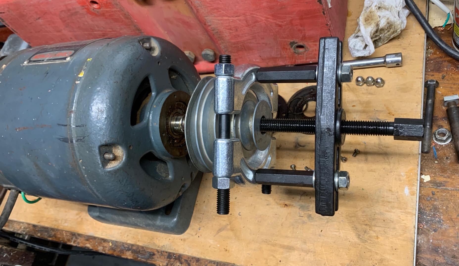 Orion Motor Tech OMT Bearing Puller Set, Bearing Splitter Tool Kit | Pinion Wheel Bearing Removal Kit with 2