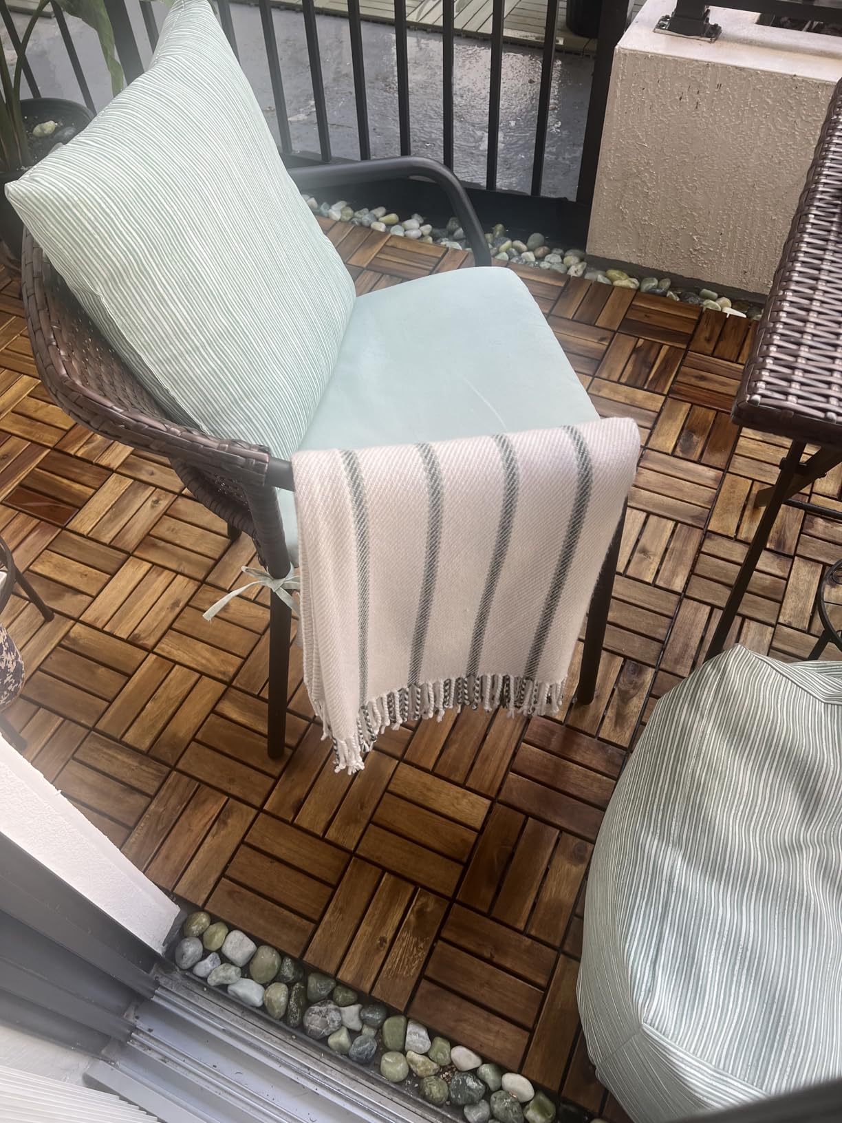 Interlocking Deck Tiles 9.6 SQFT - 10PCS Waterproof Acacia Wood Patio Tiles customer photo 2