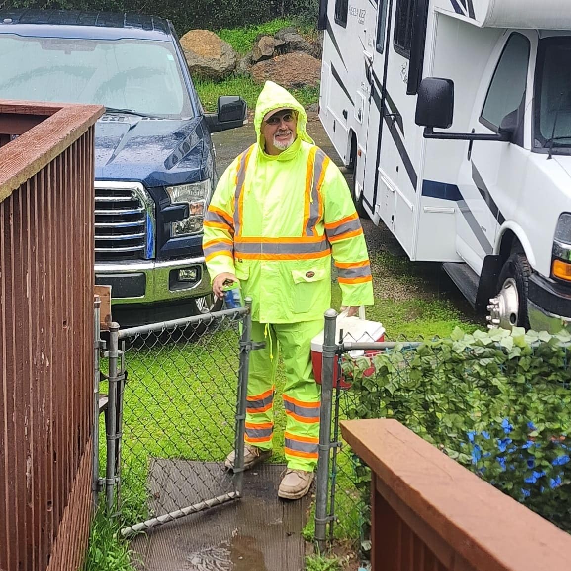 Pioneer Hi Vis Lightweight Waterproof Safety Rain Suit - Reflective Work Rain Gear for Men and Women customer photo 2