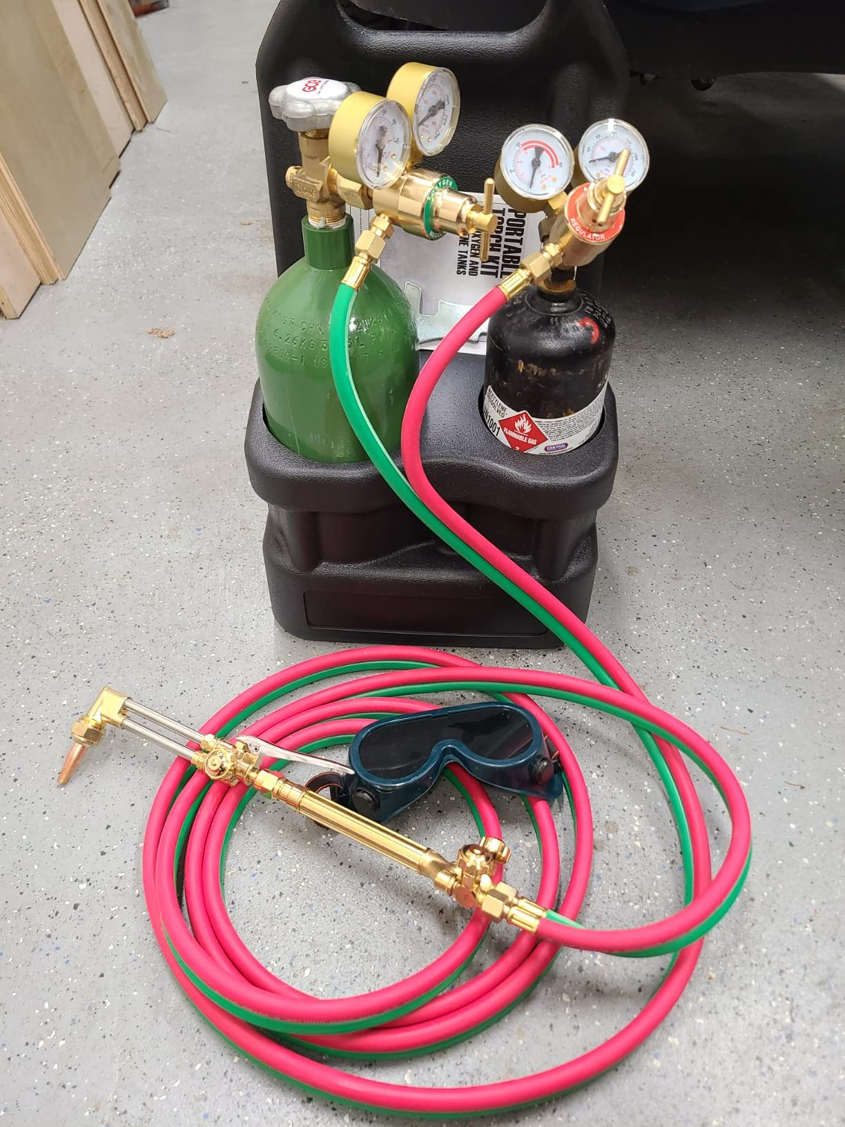 Medium Duty Oxy Acetylene Gas Welding Outfit Tote Kit, Oxygen & Acetylene Cutting Kit without Tanks | CGA200-B Type Acetylene Regulator, CGA540 Oxygen Regulator customer photo 2