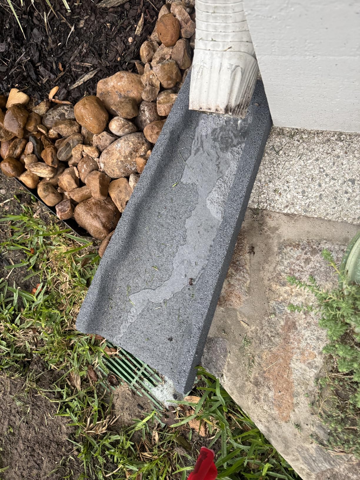 Rubberific Premium Rubber Downspout Splash Block Rain Guard Stone Textured Drain Extender (Black) customer photo 1