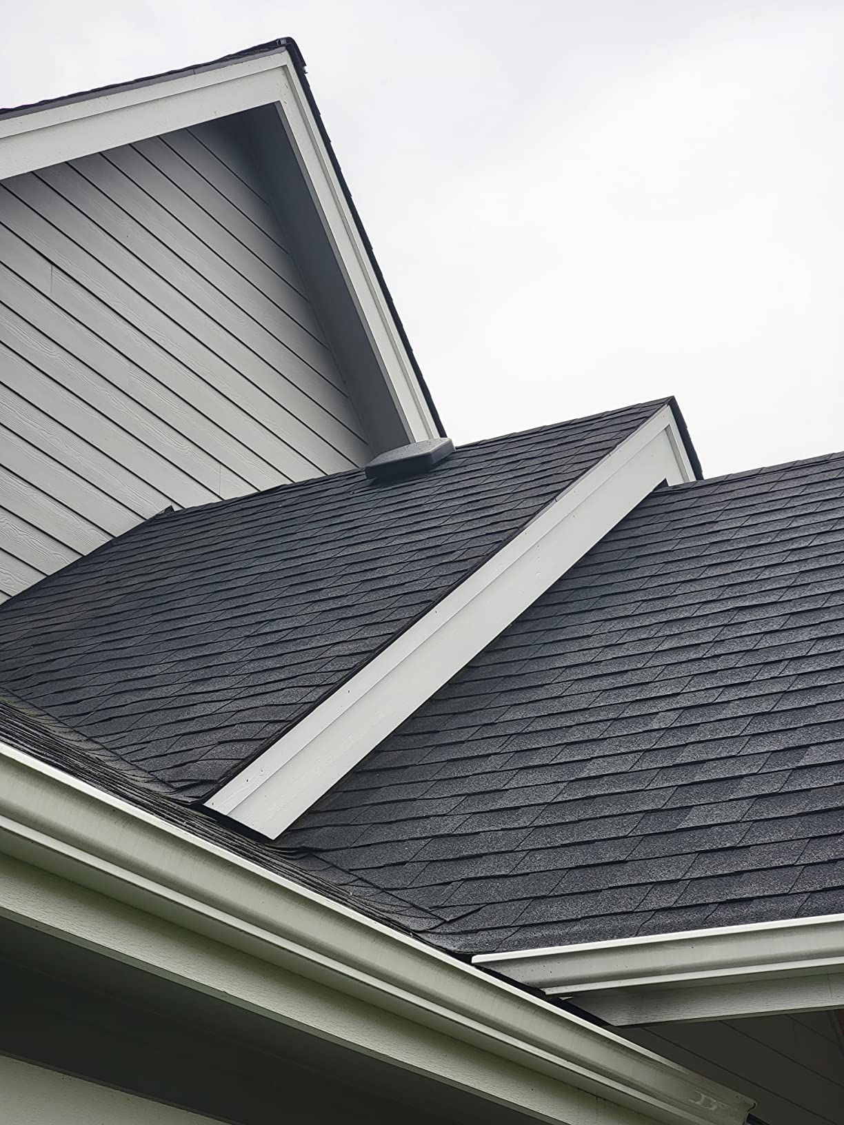 Upper Roof Exhaust Vent, 50 sq. in. (Black) Package of 6 customer photo 1