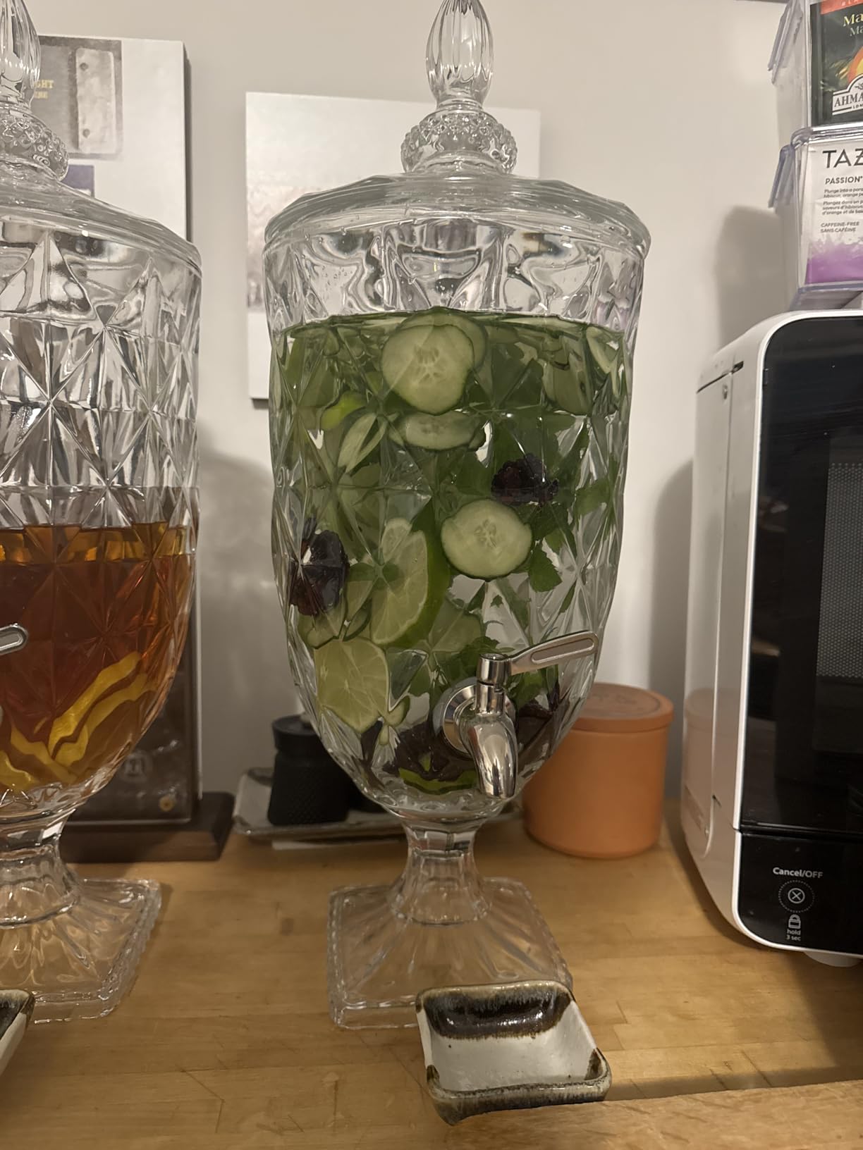 2 Pieces 1.3 Gallon Drink Dispensers for Parties Crystal Iced Beverage Dispenser with Stand and Spigot, Glass Liquid Containers Wide Mouth Beverage Server for Juice Tea Wedding customer photo 1