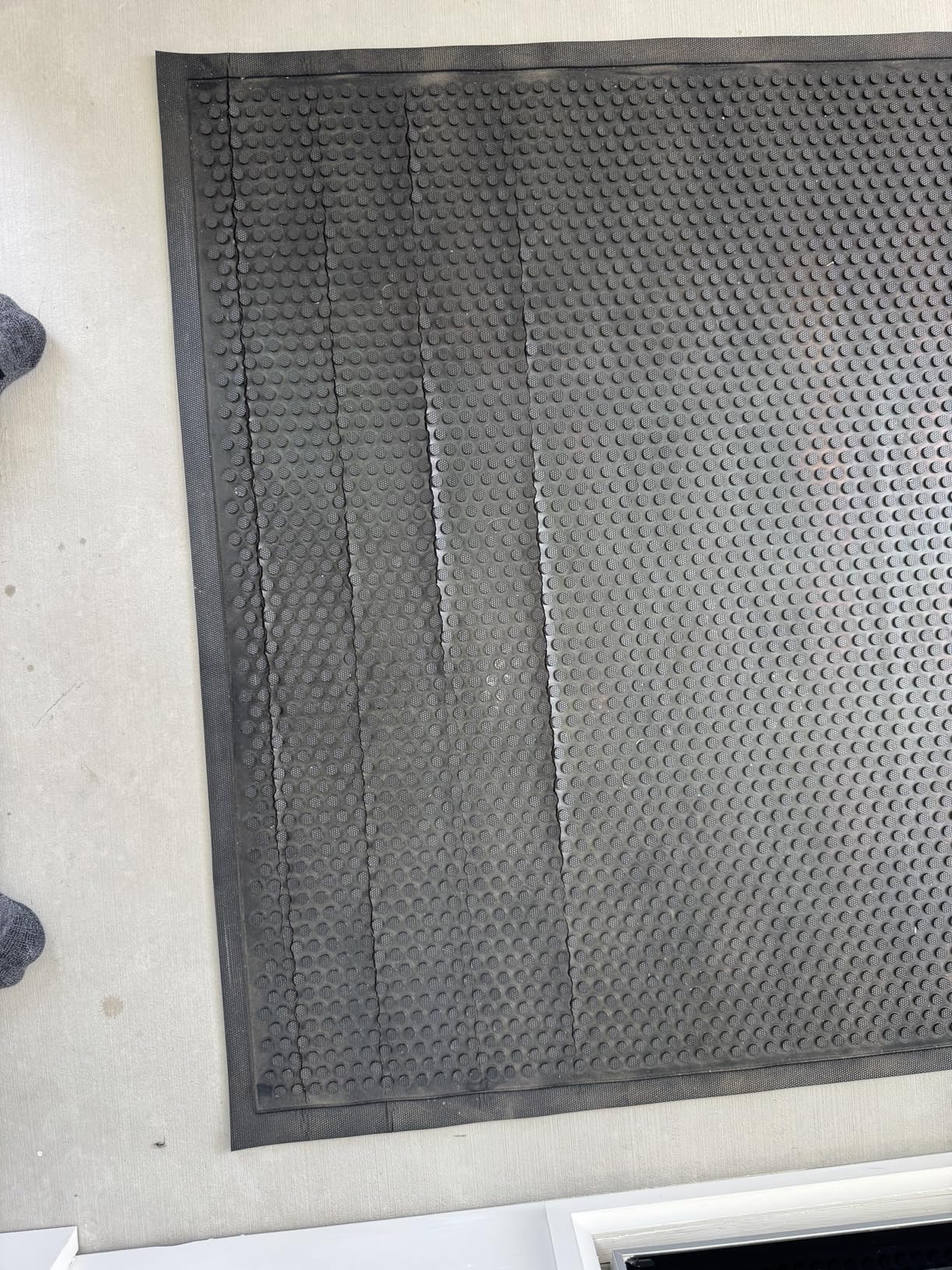 Guardian Easy Step Scraper 4X6 (45in x 69in) Indoor/Outdoor, Heavy-Duty, Solid Rubber Floor Mat, Black customer photo 1