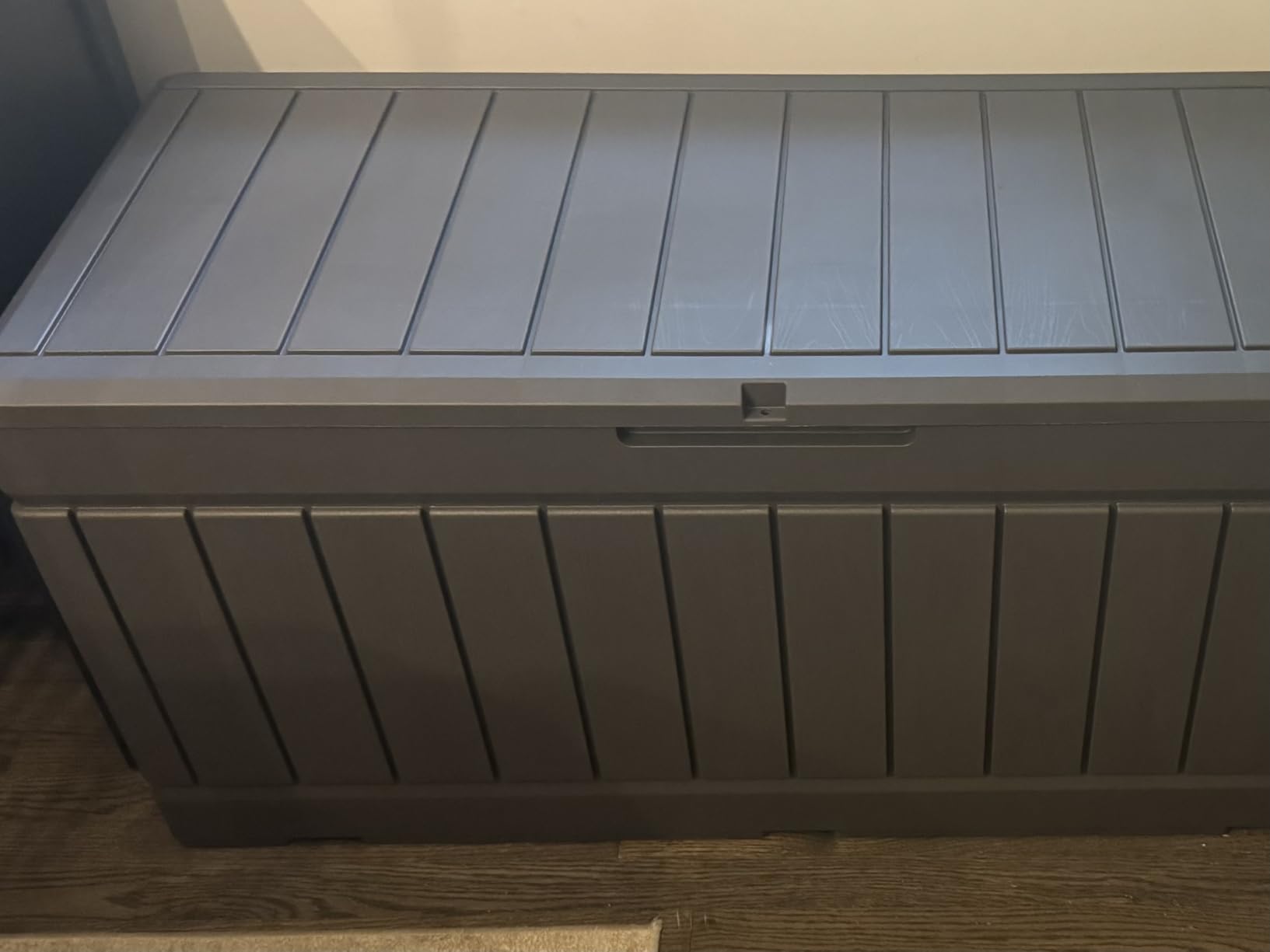 Flamaker Outdoor Storage Box 80 Gallon Resin Waterproof Deck Box | Delivery Box with Wood Texture Large Storage Bin for Patio Cushions, Garden Tools, Pool Gears customer photo 1