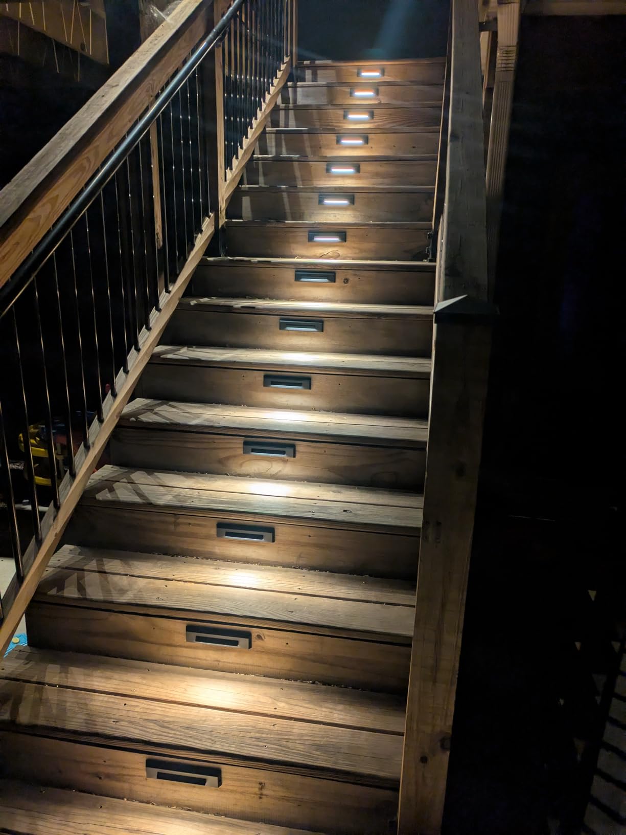 CLOUDY BAY [12 Pack] 3 Color Low Voltage 12-24V LED Step Lights Outdoor, 2.5W Landscape Cutoff Stair Riser Light, Deck Step Lights Exterior Accent Lighting Fixtures, Wet Location, Black customer photo 1