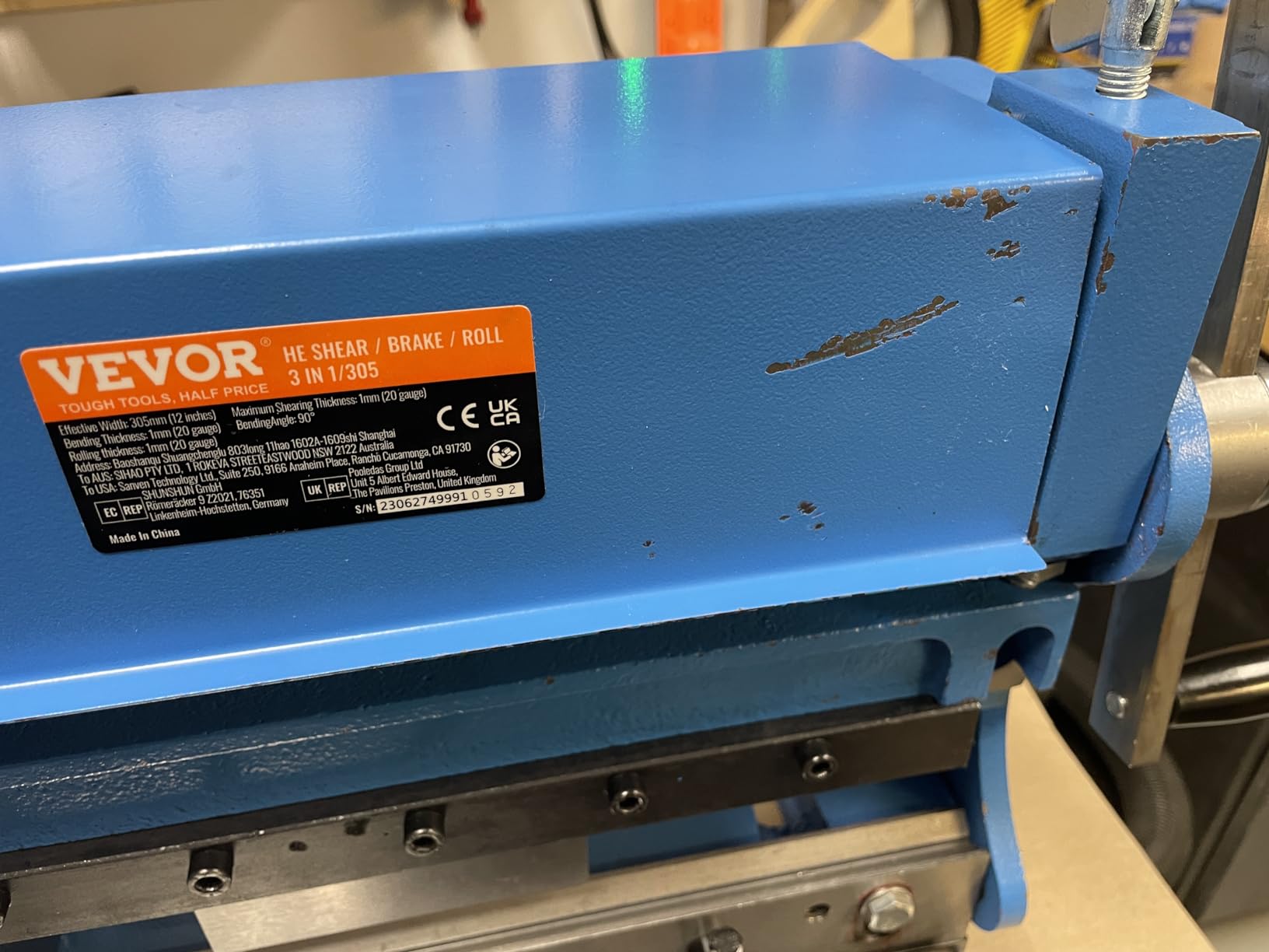 VEVOR Sheet Metal Brake, 12-inch, 3-In-1 Combination Shear Brake Roll Machine, 20-Gauge Capacity with Shears and Slip Roll Machine customer photo 1