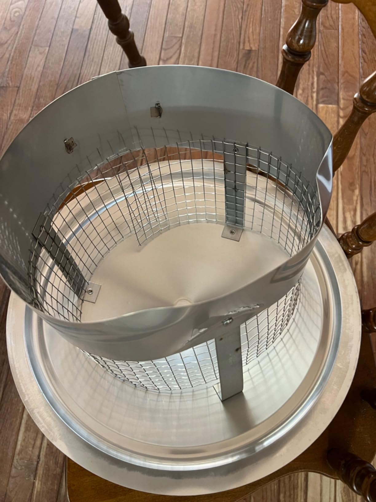 14 Inch Round Chimney Cap (no Assembly Required), 14 Inch Tapered Top Chimney Cap with Fastening Device with Screen, Stainless Steel customer photo 2