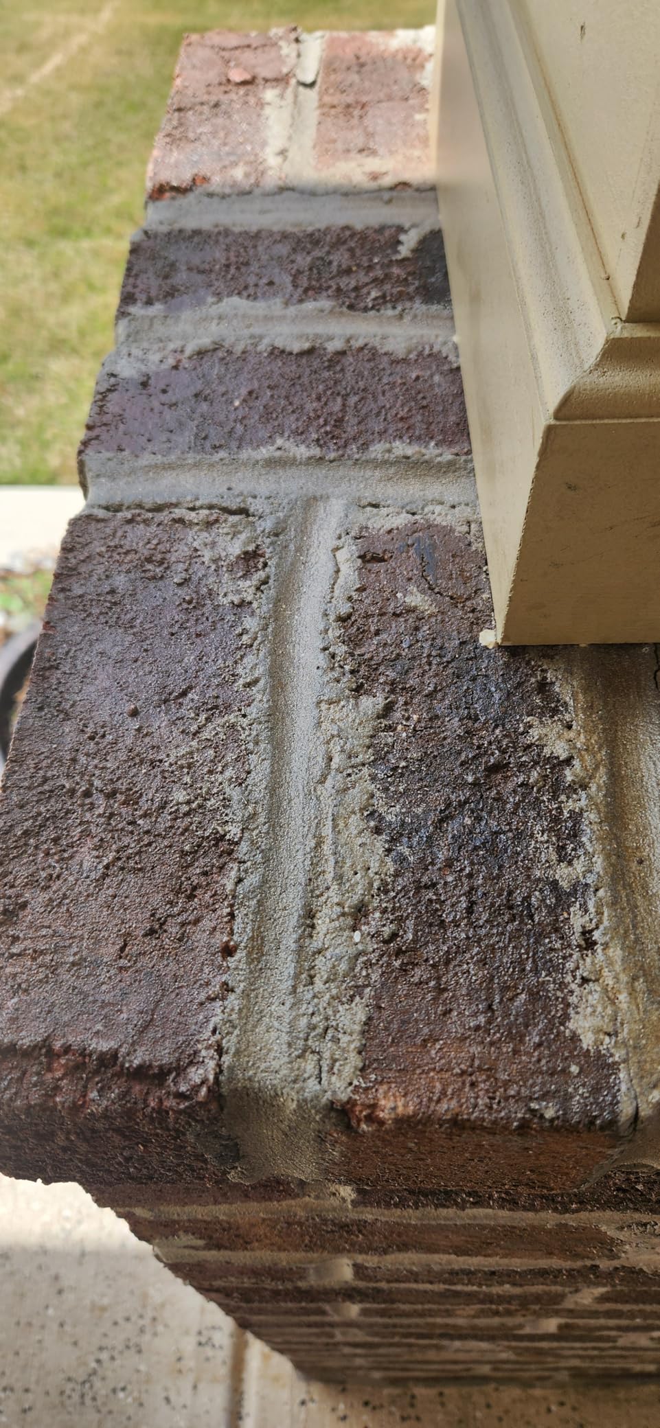 Super Wet Look Stone Sealer-1 Gallon, Durable & Long-Lasting Protection with High Gloss Finsh, Stain Proof, Against Water Damage & Dissolved Salts Natural Stone Sealer for Sandstone, Driveways customer photo 1