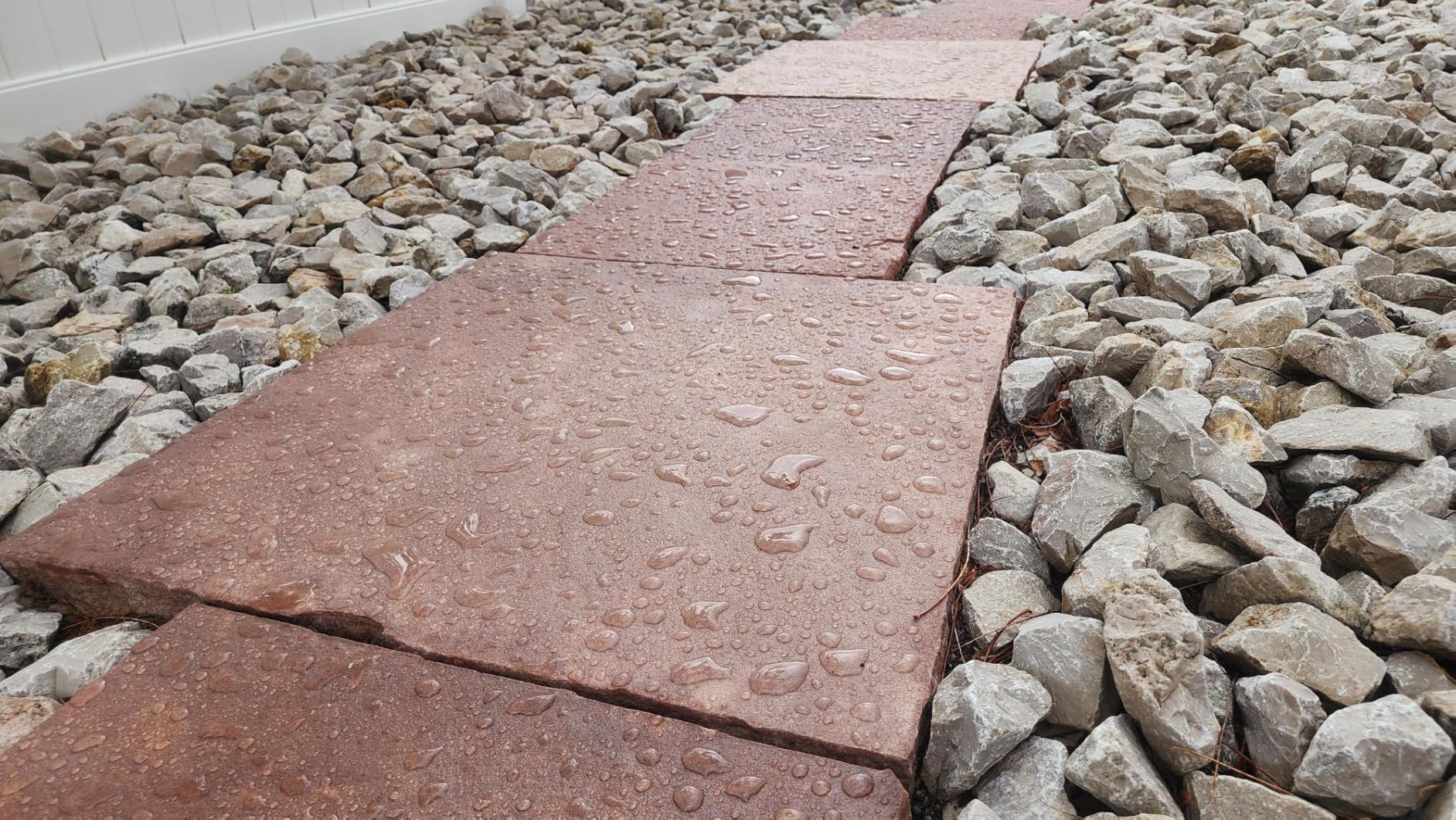 Super Wet Look Stone Sealer-1 Gallon, Durable & Long-Lasting Protection with High Gloss Finsh, Stain Proof, Against Water Damage & Dissolved Salts Natural Stone Sealer for Sandstone, Driveways customer photo 2