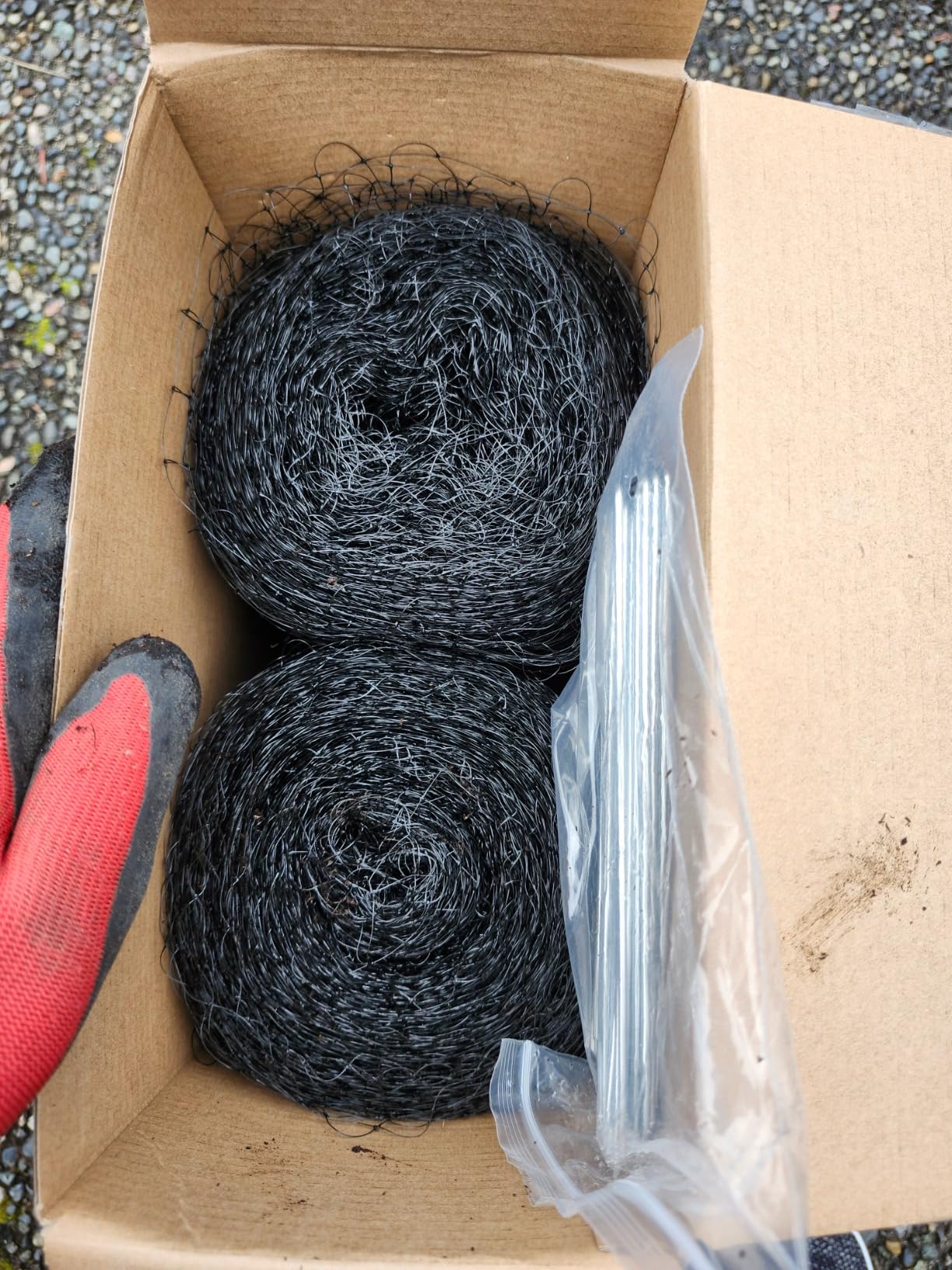2 Roll Deer Fence Netting, 7.5 x 200 ft Heavy Duty Garden Netting Reusable Fence Barrier Anti Birds for Protect Fruit Trees, Plants and Vegetables Against Birds, Squirrels and Other Animals customer photo 1