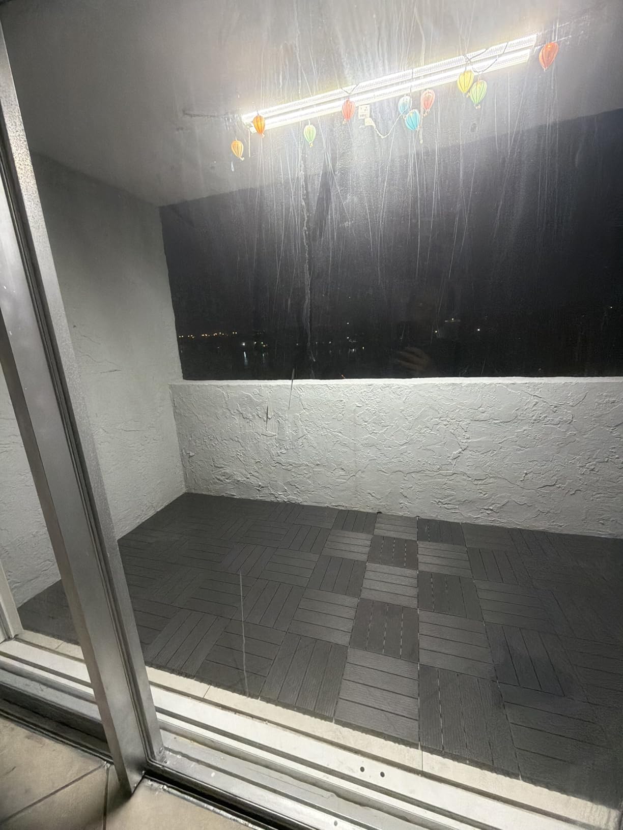 36 sq. ft Plastic Interlocking Deck Tiles, 36 Pack Patio Deck Tiles Waterproof customer photo 2
