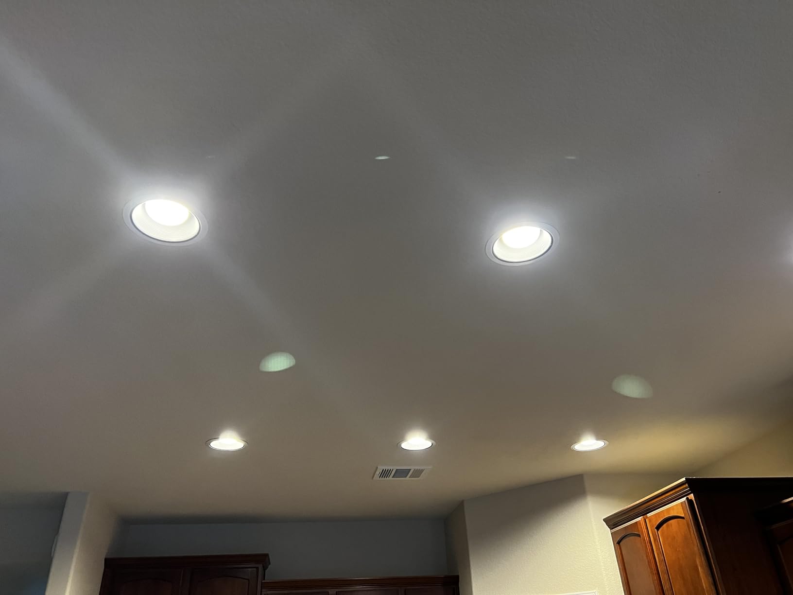 TJOY 12 Pack BR30 Flood Light Bulb Indoor, Soft White Recessed Light Bulbs | 65W Equivalent, Dimmable, 2700K Warm White, E26 Base Can Light Bulbs for Kitchen Ceiling, Replacement Incandescent, 9W, 800LM customer photo 1