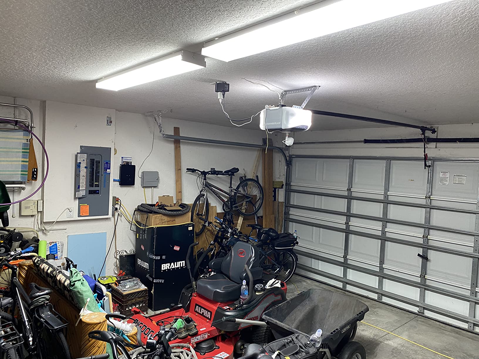 Sunco 2 Pack 48x11 Inch LED Shop Light Prisma Wraparound Fixture, 3CCT | 8500LM, 72W, Selectable CCT 4000K/5000K/6000K, Utility Ceiling Fixture, Linkable, Workshop, Prisma, for Garage, Shop customer photo 2
