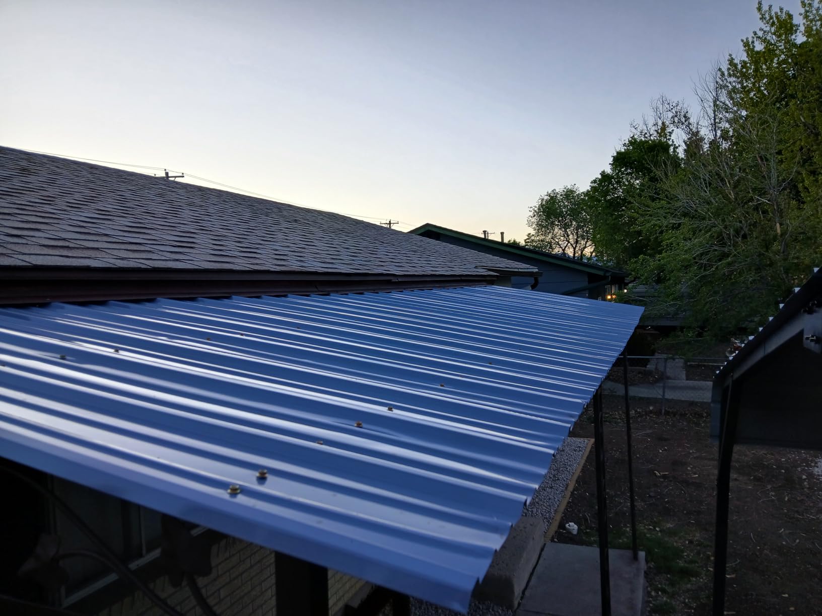 NeatiEase 20 Pcs Metal Roofing Panels, 6.1 Feet Corrugated Galvanized Roofing Panels Metal Siding Panels with Steel Screws for Pergola, Gazebo, Shed, Outdoor Storage, Chicken Coop, Patio, Garages customer photo 2