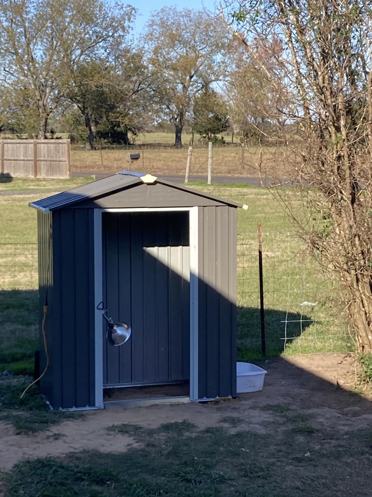 Vongrasig Outdoor Storage Shed, 6 x 4 FT Outside Metal Garden Shed with Large Window and Lockable Door, Waterproof Tool Shed for Backyard Patio, Lawn and Garden (Gray) customer photo 2