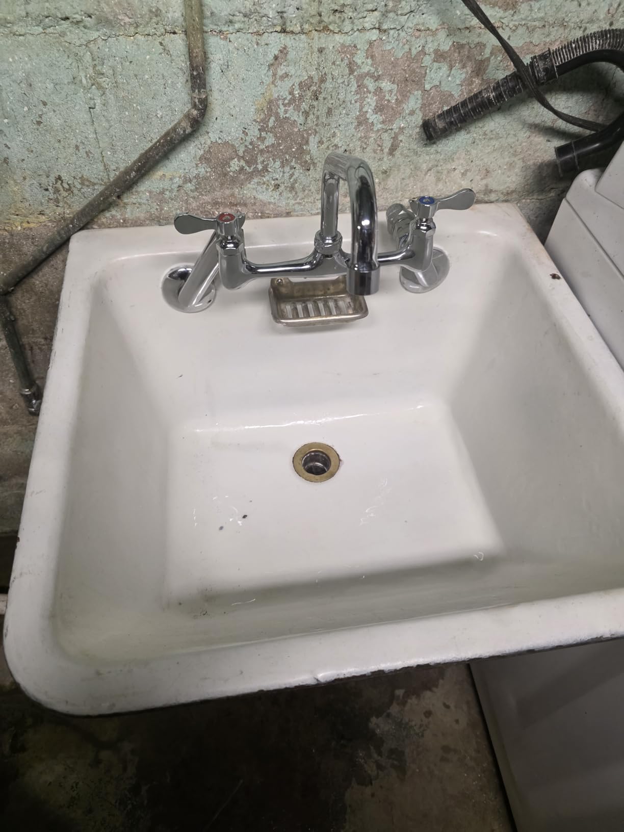 Wall Mount Kitchen Faucet 8