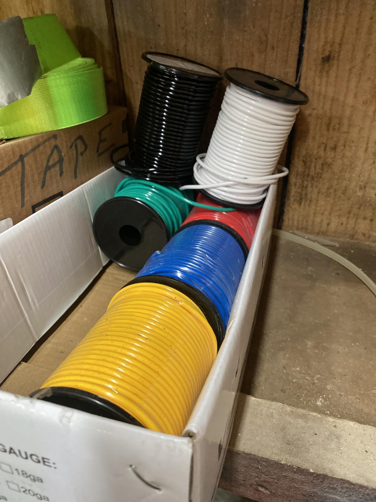 14 Gauge Wire - 600FT, 100ft Spool, 6 Colors, Copper Clad Aluminium, Low Voltage Hookup Wire Kit for Breadboard/Automotive/DIY/Battery customer photo 1