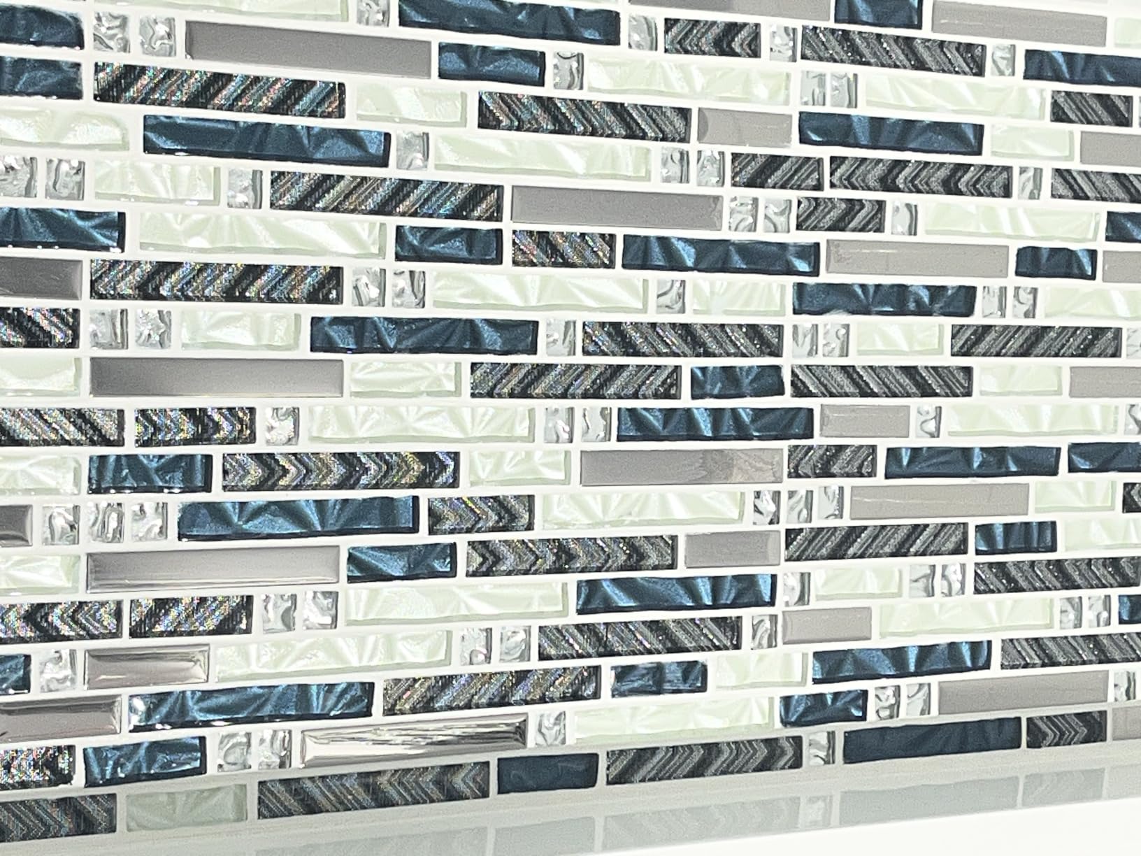 White Glass Mosaic Subway Tile for Kitchen Backsplash and Bathroom Wall, 5 Sheets Glossy Glass Tile, 11.9 x 11.7 in, 5 Sq.Ft., Heat and Water Resistant for Shower, Fireplace, Accent Wall customer photo 1