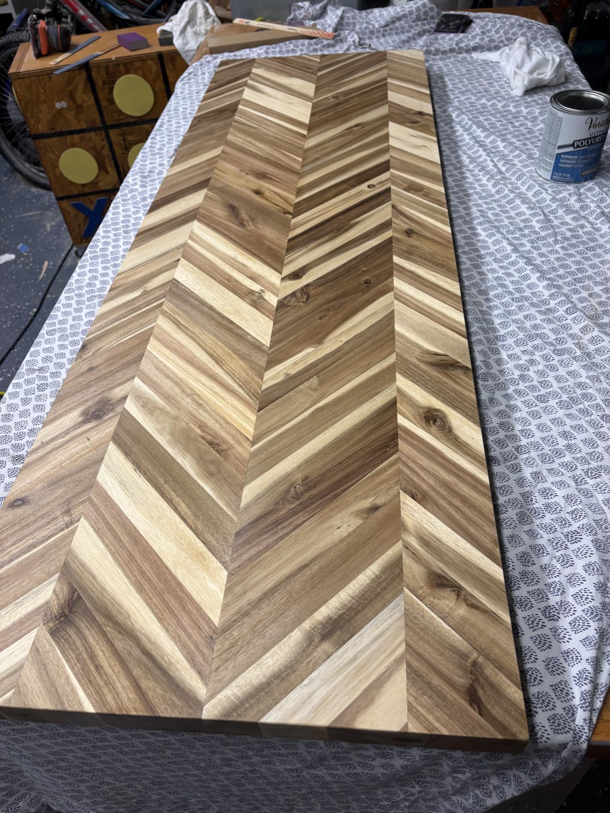 Howizz Chevron Butcher Block Countertop 72 x 25 x 1.5 Inches, Unfinished Acacia Solid Wood Table Top for Desk Top, Workbench Top customer photo 1