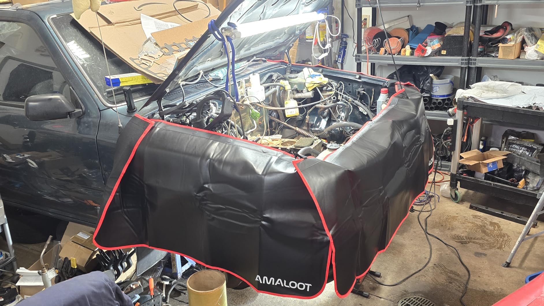 AMALOOT 3Pcs Thick 3-Layer Magnetic Fender Covers for Mechanics - Car Fender Protector with 26 Heavy-Duty Magnets, Automotive Fender Cover for Cars Trucks SUVs - Mechanic Fender Cover Mat, Size M customer photo 2