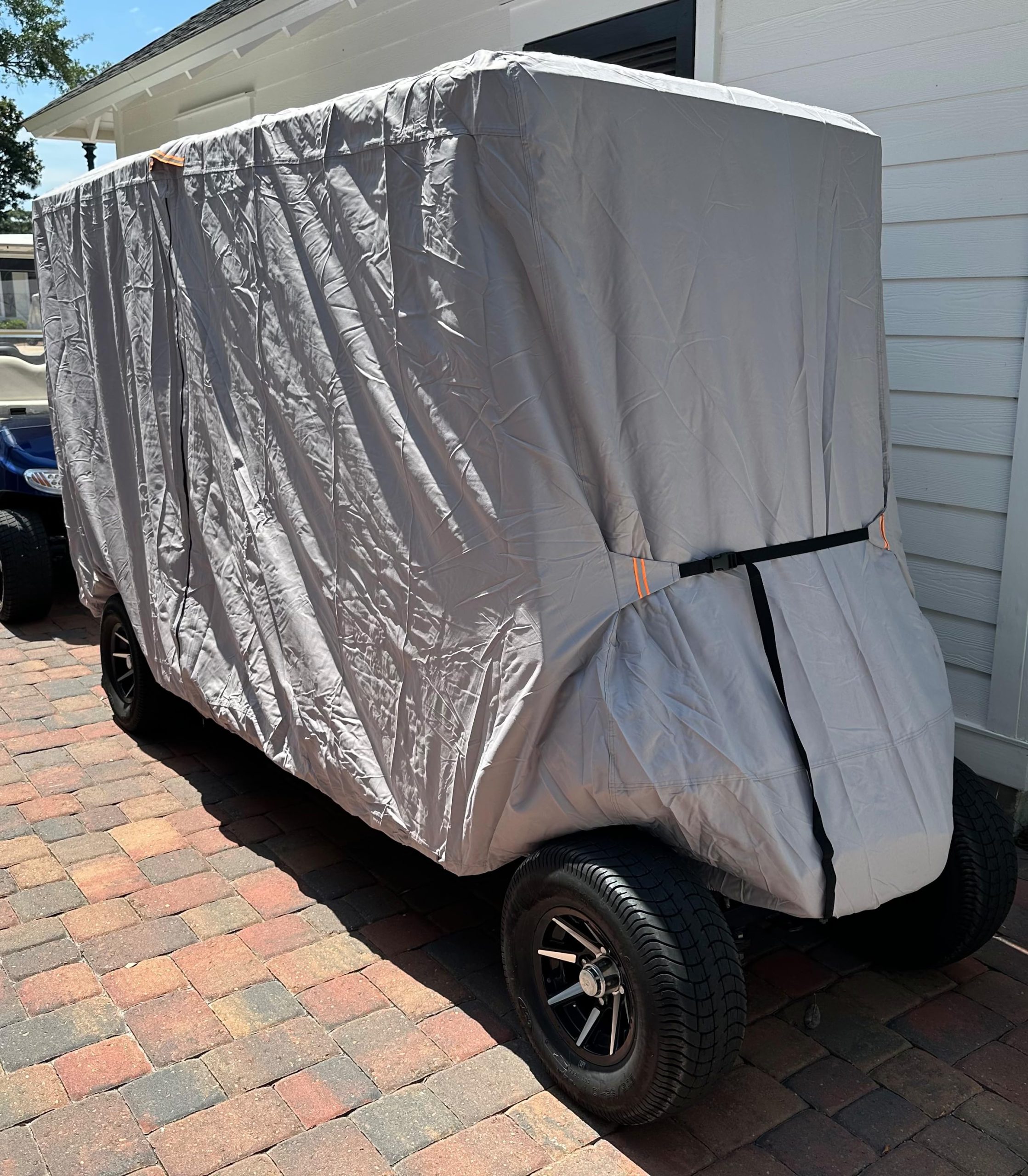 100% Waterproof 1200D Solution-Dyed Golf Cart Cover | Universal Fit Yamaha,Honda,Club Car,EZGO and Most Brand Golf Cart for 2/2+2/4/4+2/6 Seats with Zipper Door,Storage Bag customer photo 1