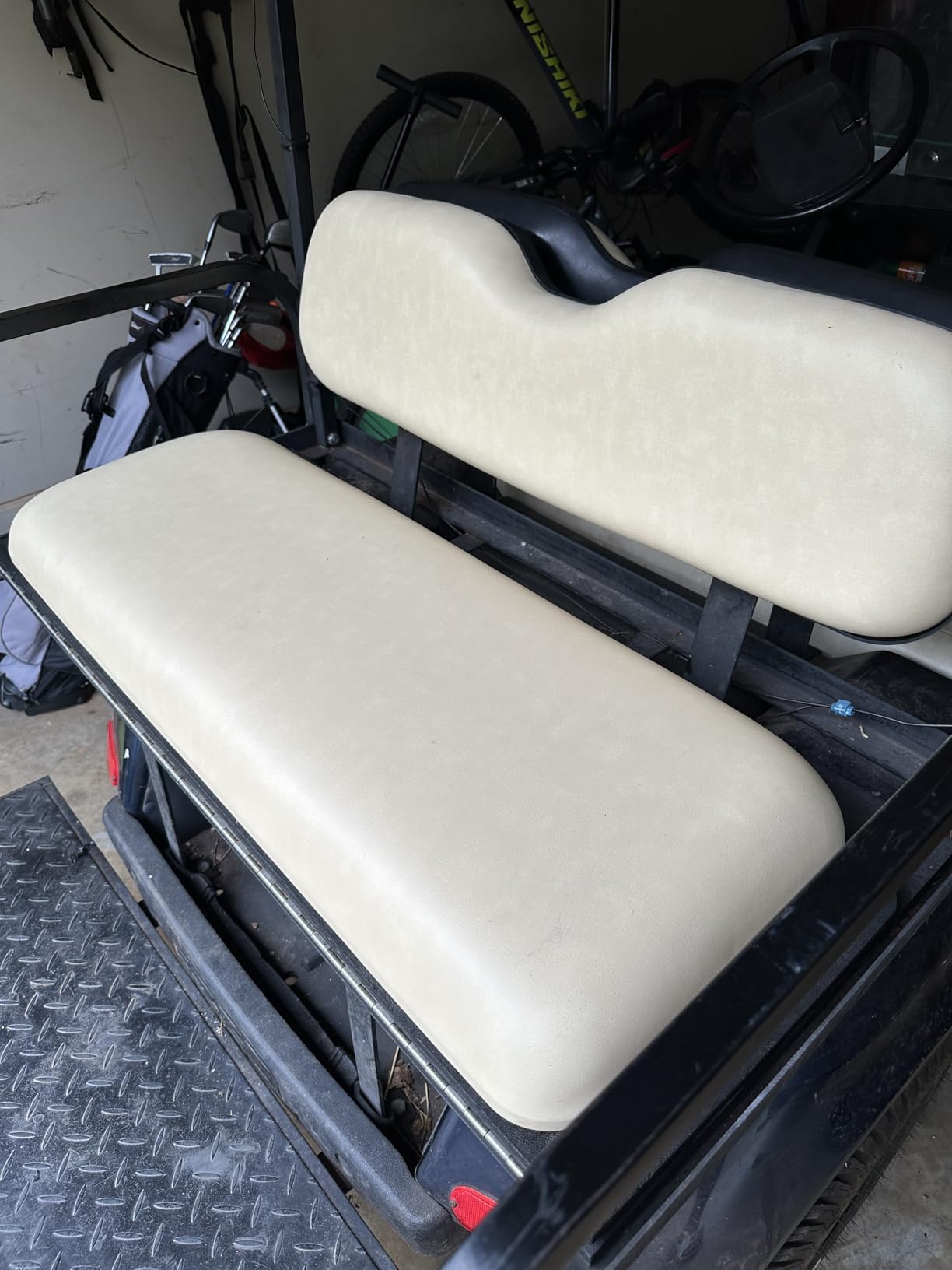 10L0L Golf Cart Rear Seat Replacement Cushion, Universal Back Seat Cushions for Yamaha, EZGO TXT/RXV, Club Car DS/Precedent, 4-Person Flip Rear Back Seat Cushion Set customer photo 2