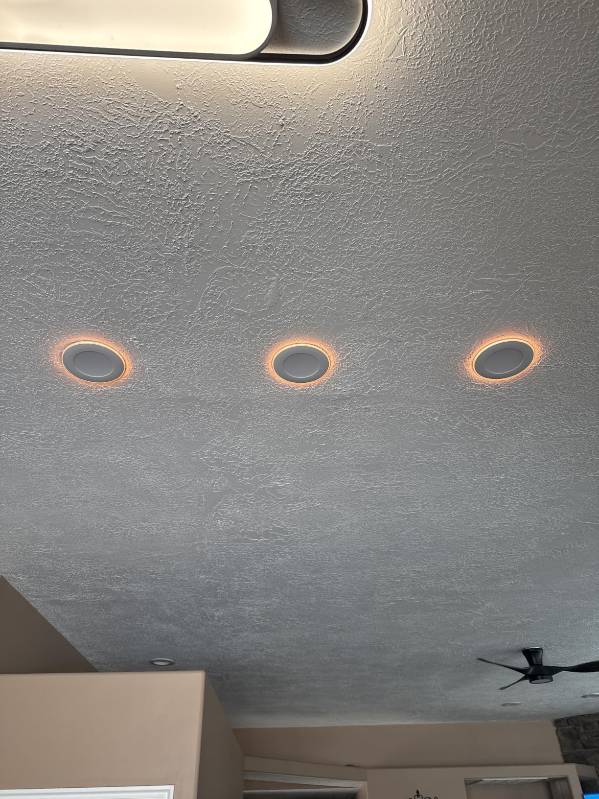 FREELICHT 6 Pack 5/6 Inch 5CCT LED Recessed Lighting with Night Light | 2700K/3000K/4000K/5000K/6000K Selectable, Dimmable Retrofit Flat Can Lights, 1000LM, 10W, IC & Damp Rated, ETL & FCC customer photo 2