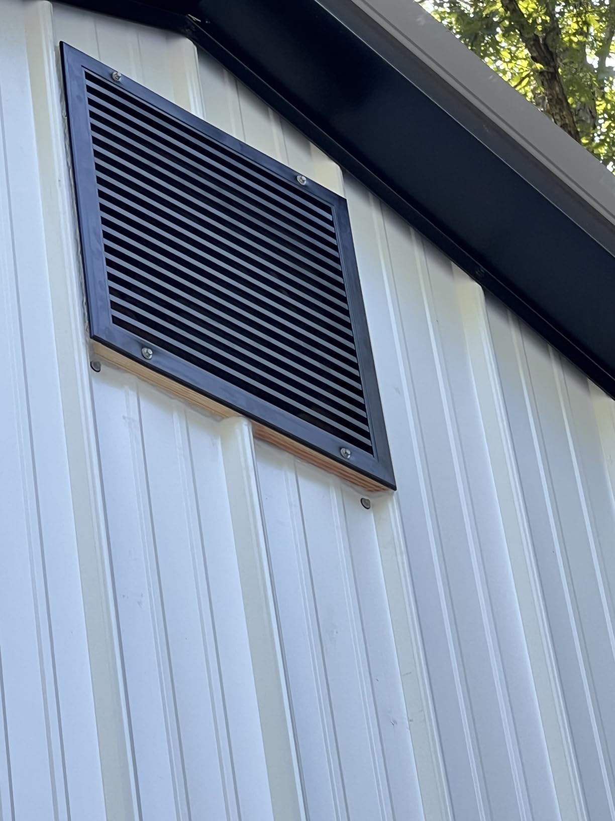 2-Pack Paintable Gable Vents - 18