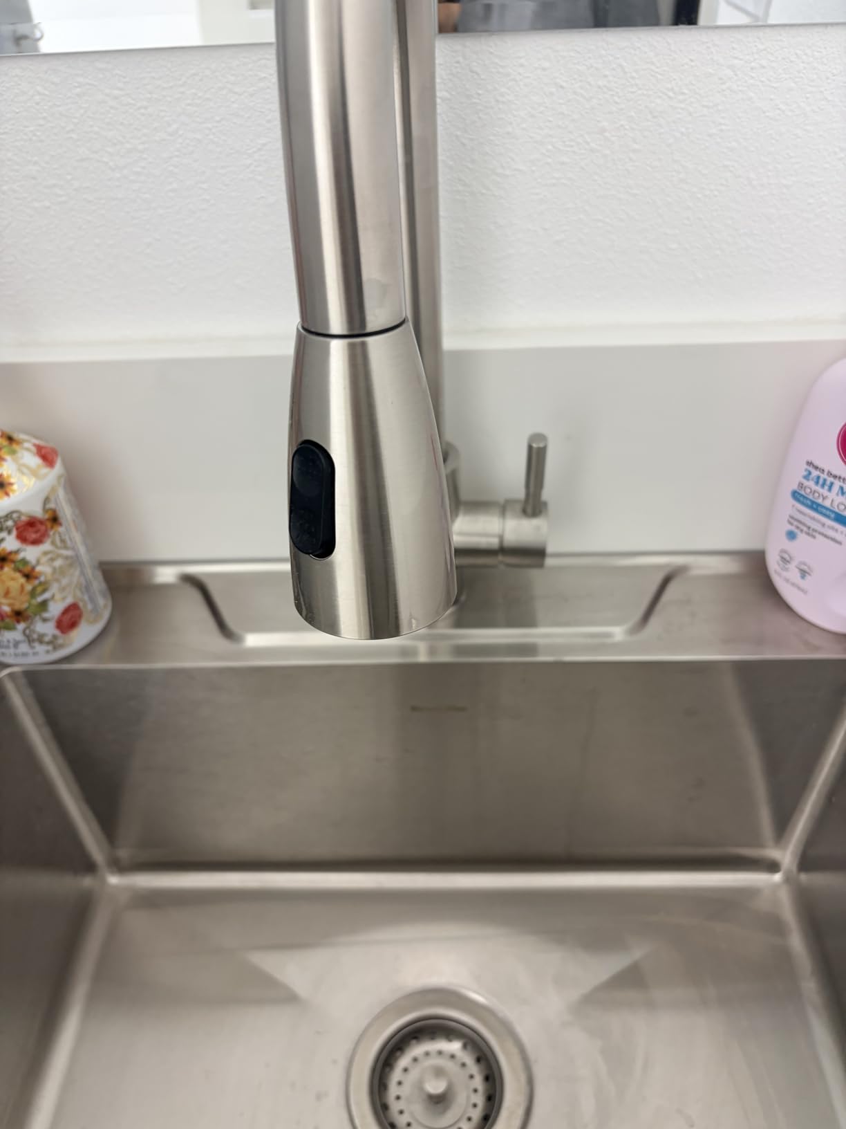 Laundry Sink with Cabinet, Full Body Durable Stainless Steel, 25-Inch Wider Stainless Steel Utility Sink, Multi-Use for Laundry, Kitchen, Bathroom, Garage customer photo 2
