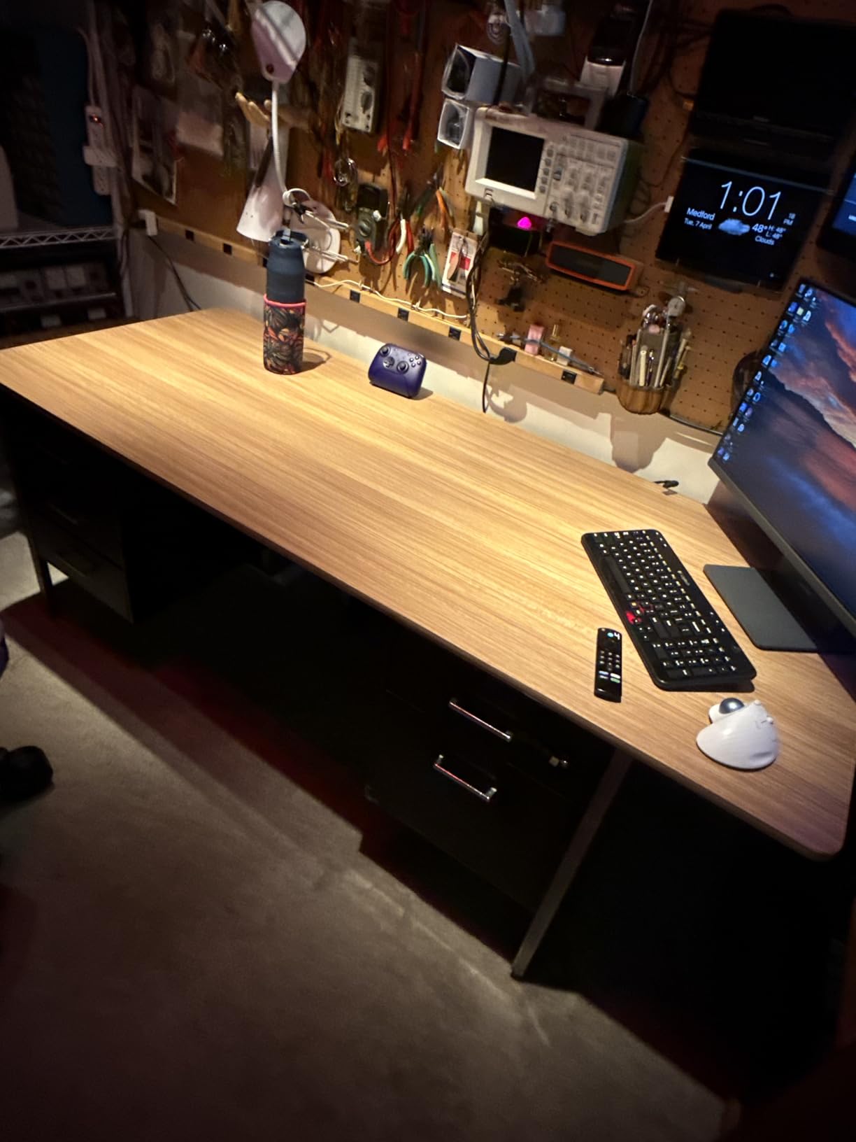 VEELIKE Thick Natural Wood Contact Paper Wood Grain Contact Paper for Countertops Cabinets Table Wide 24''x354'' Peel and Stick Countertops Wooden Vinyl Wrap Counter Top Covering for Kitchen Bathroom customer photo 2