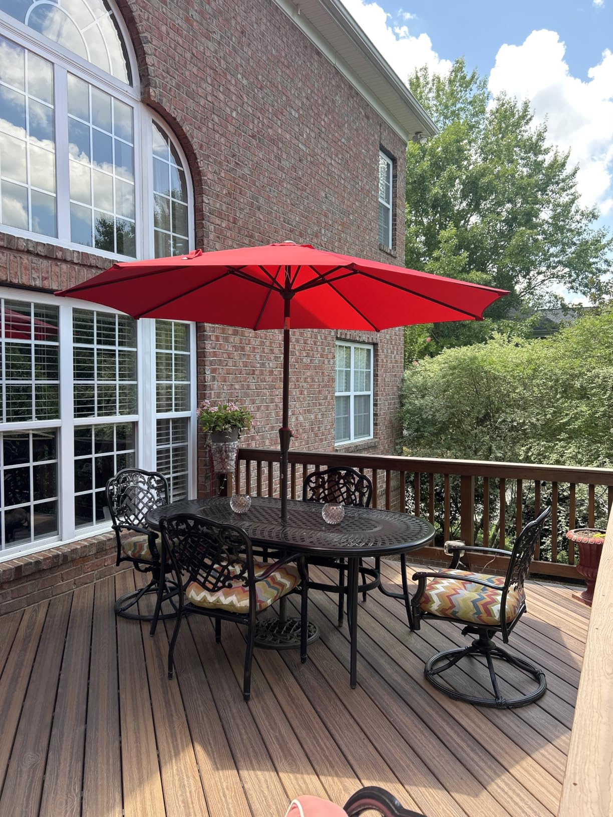 OLIXIS 9ft Patio Table Umbrella, Outdoor Patio Umbrella with Tilt for Pool | 9 Feet Patio Umbrella with Crank Button 8 Sturdy Ribs, Waterproof Sun Shade Umbrella for Market Beach Terrace Restaurant customer photo 2