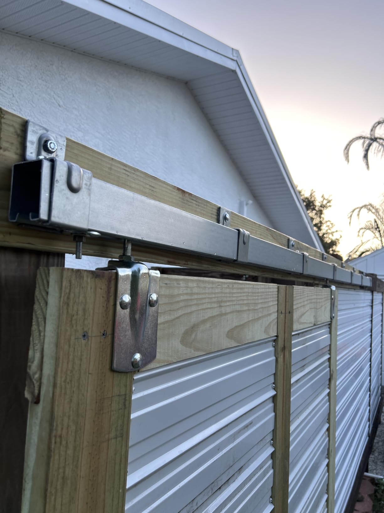 8FT Heavy Duty Exterior Barn Door Hardware Kit, BarnBase Box Rail Door Hardware kit, Outdoor Hardware Kit for 1 Door(Door not Include), 450 lbs Capacity, Black customer photo 1