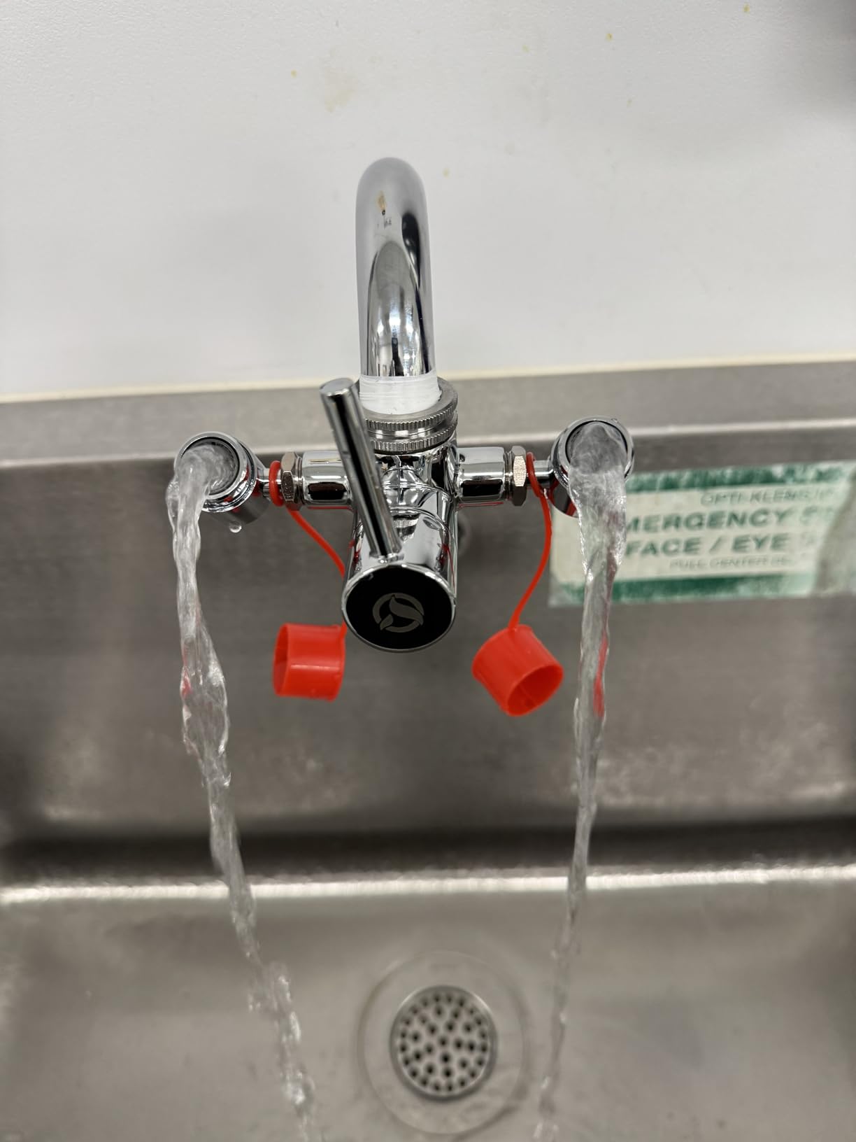 Faucet-Mounted Eye-Wash Station Kit - Emergency Eyewash Station OSHA Approved Sink Faucet Attachment customer photo 1