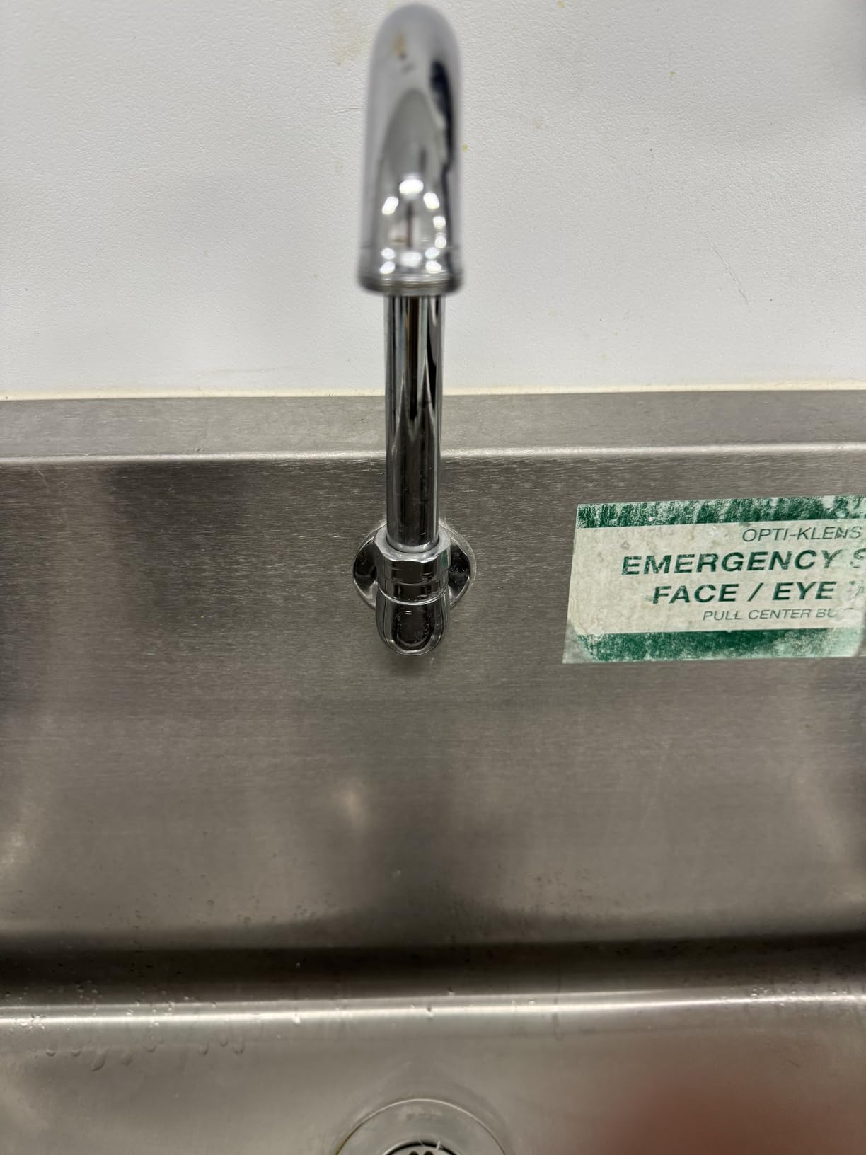 Faucet-Mounted Eye-Wash Station Kit - Emergency Eyewash Station OSHA Approved Sink Faucet Attachment customer photo 2